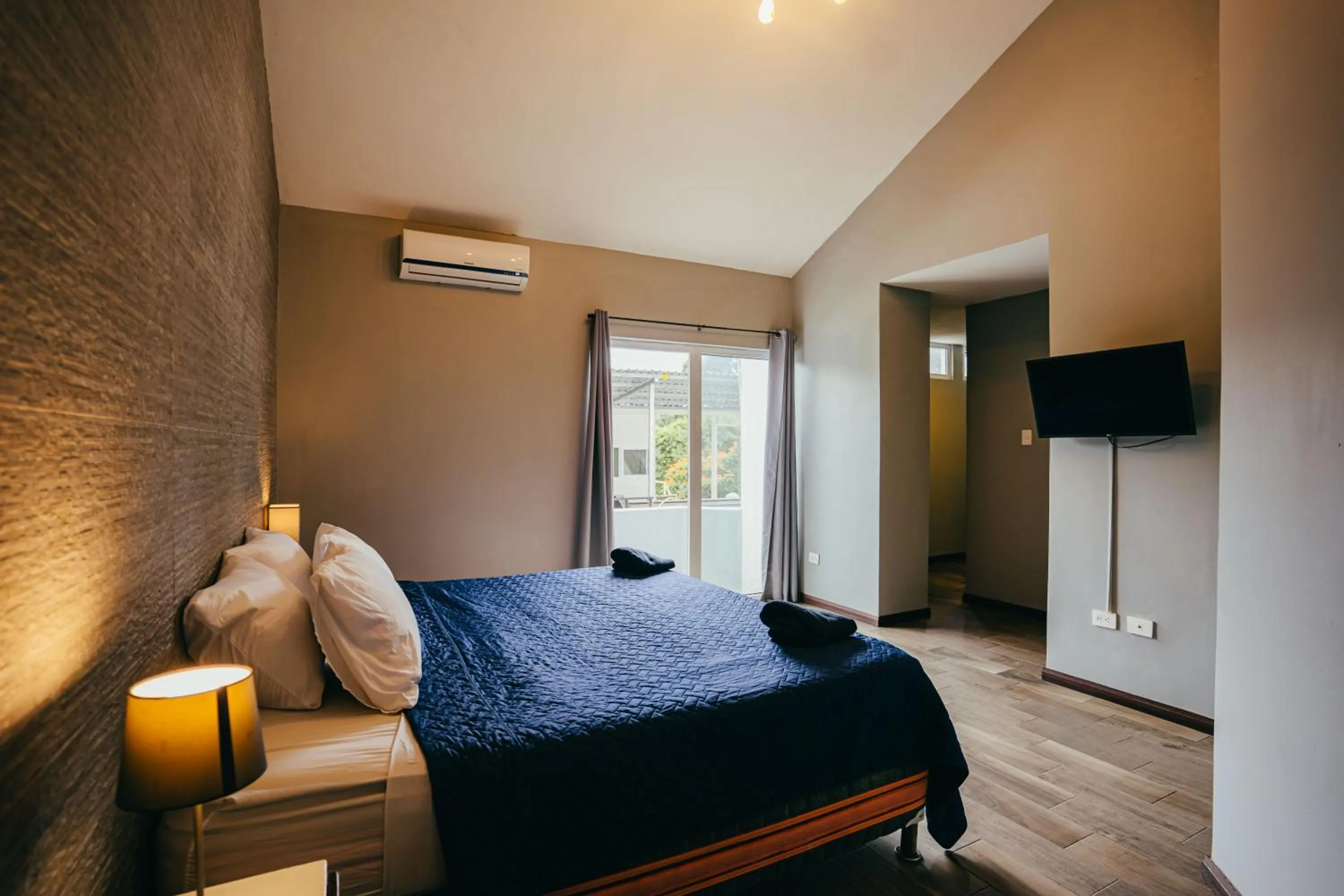 TV and multimedia, Bed in Hotel Villas Santander