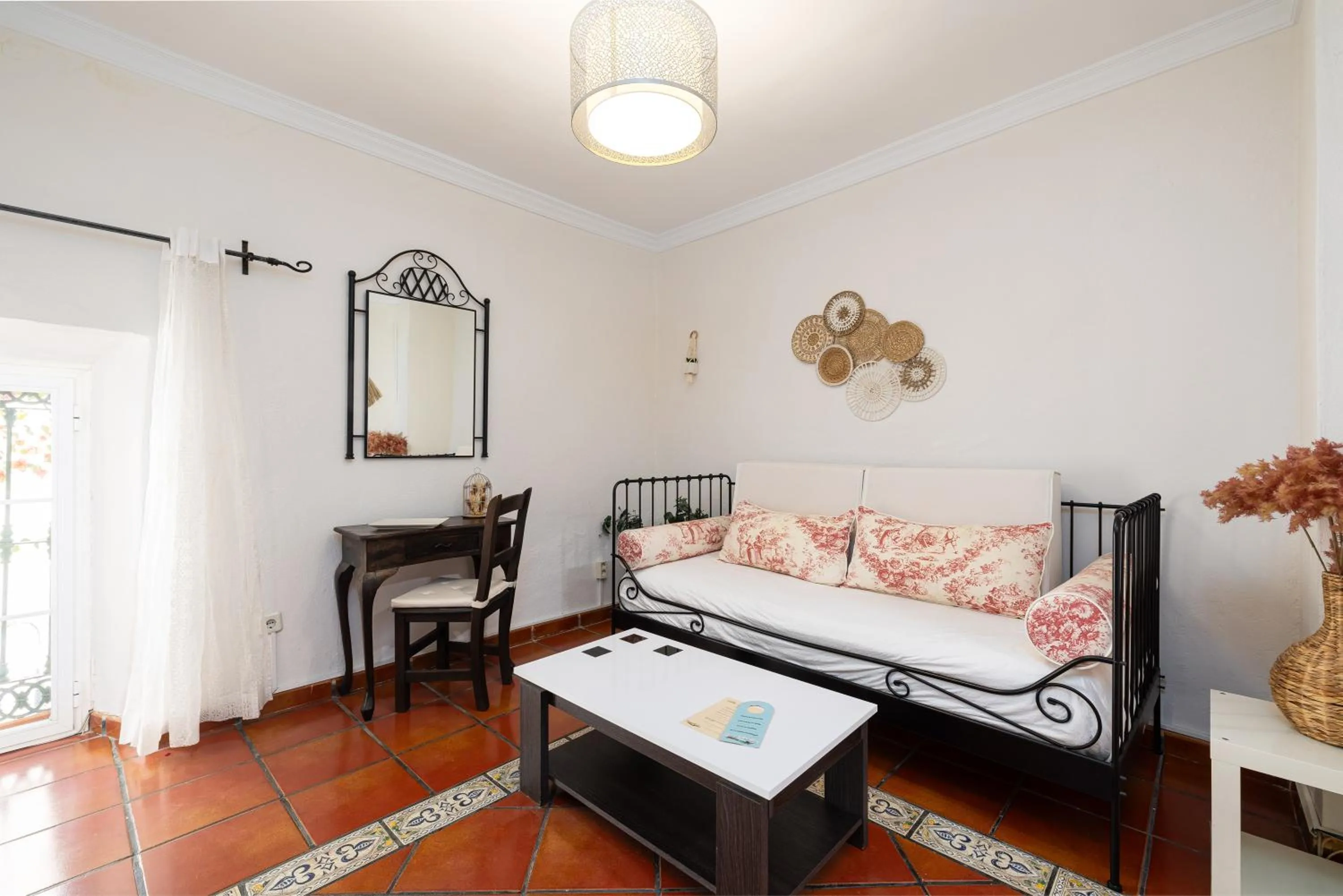 Living room, Bed in Puerta De Aduares