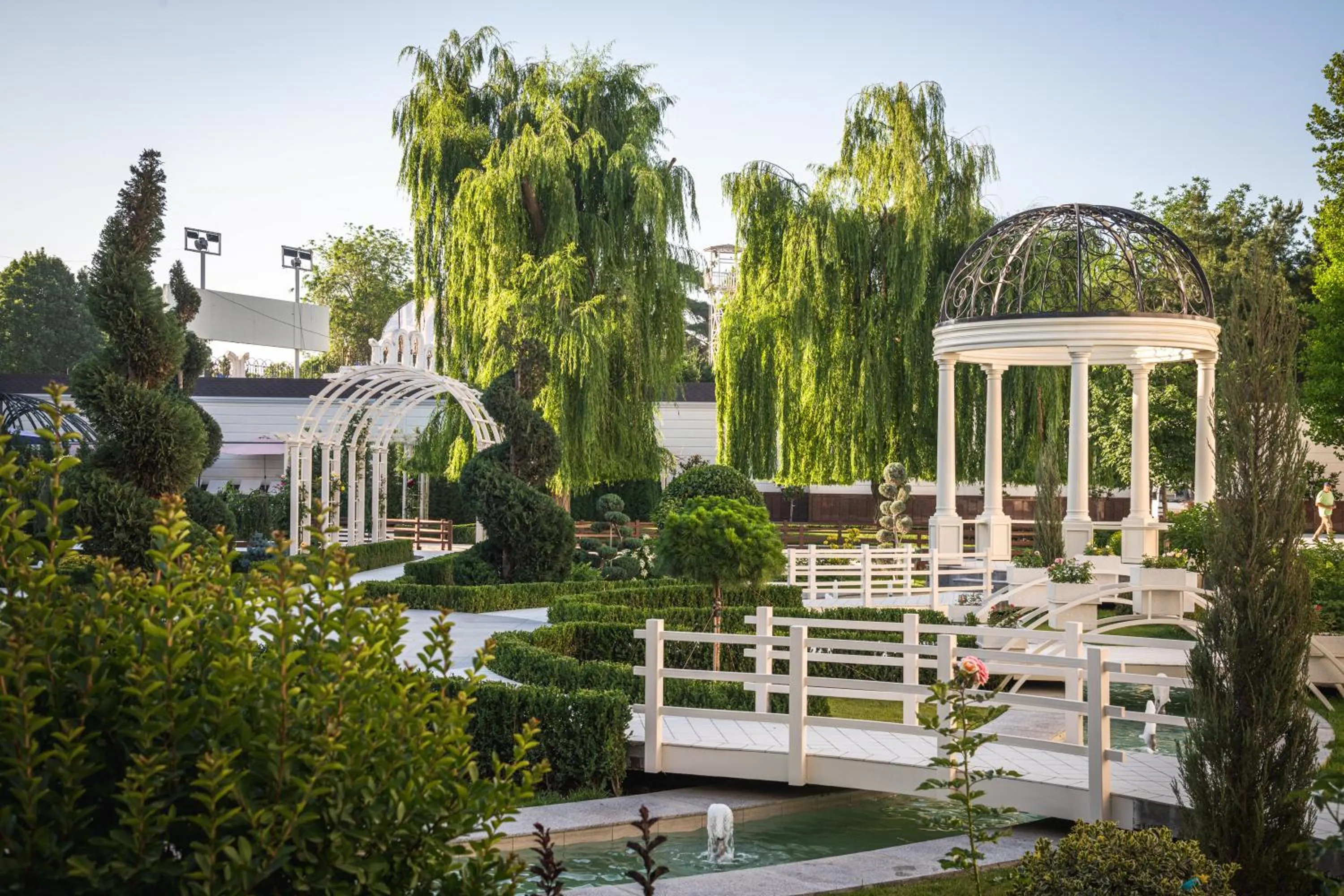 Garden in Zarafshon Parkside