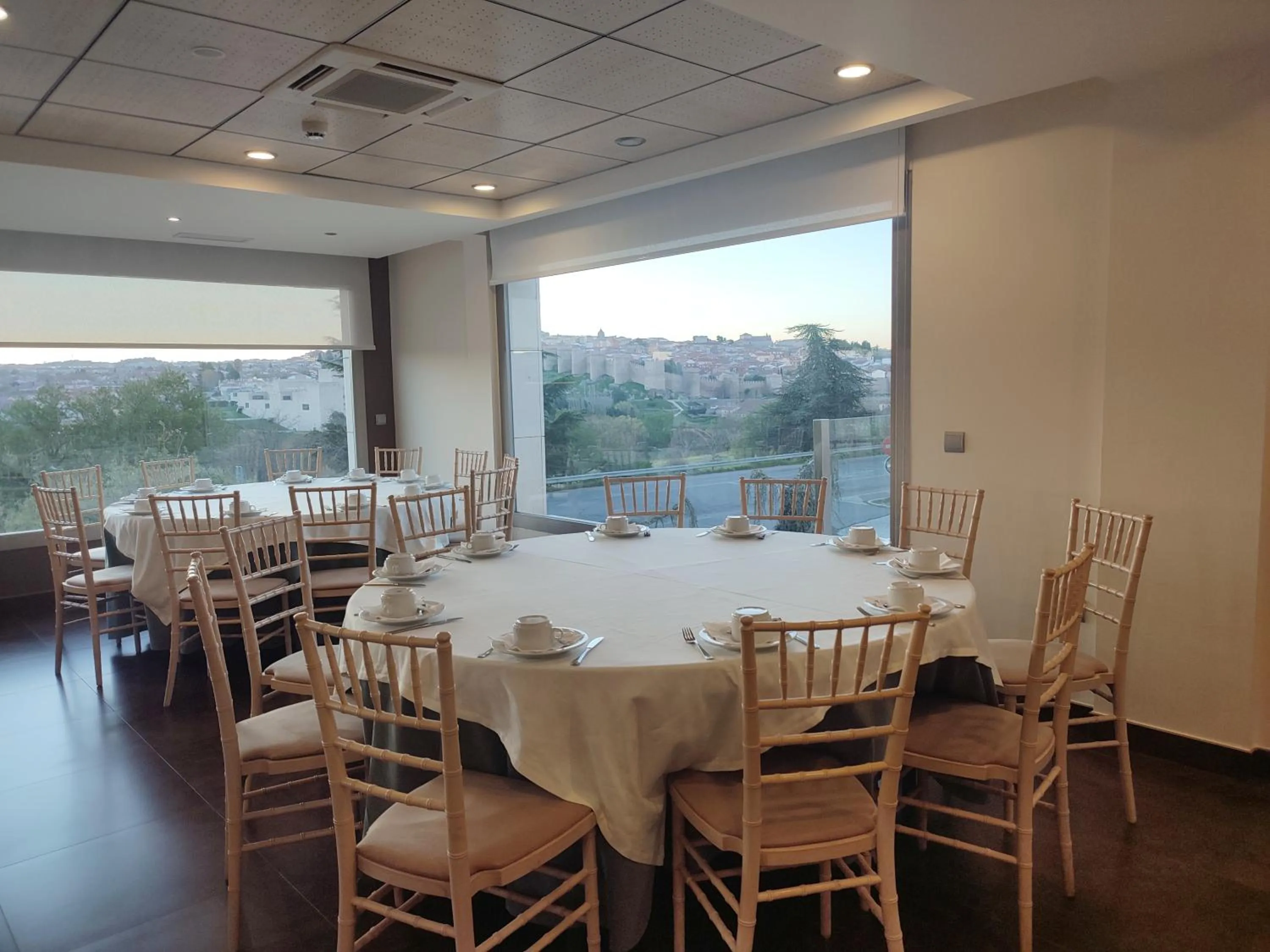 Bird's eye view in Hotel Sercotel Cuatro Postes