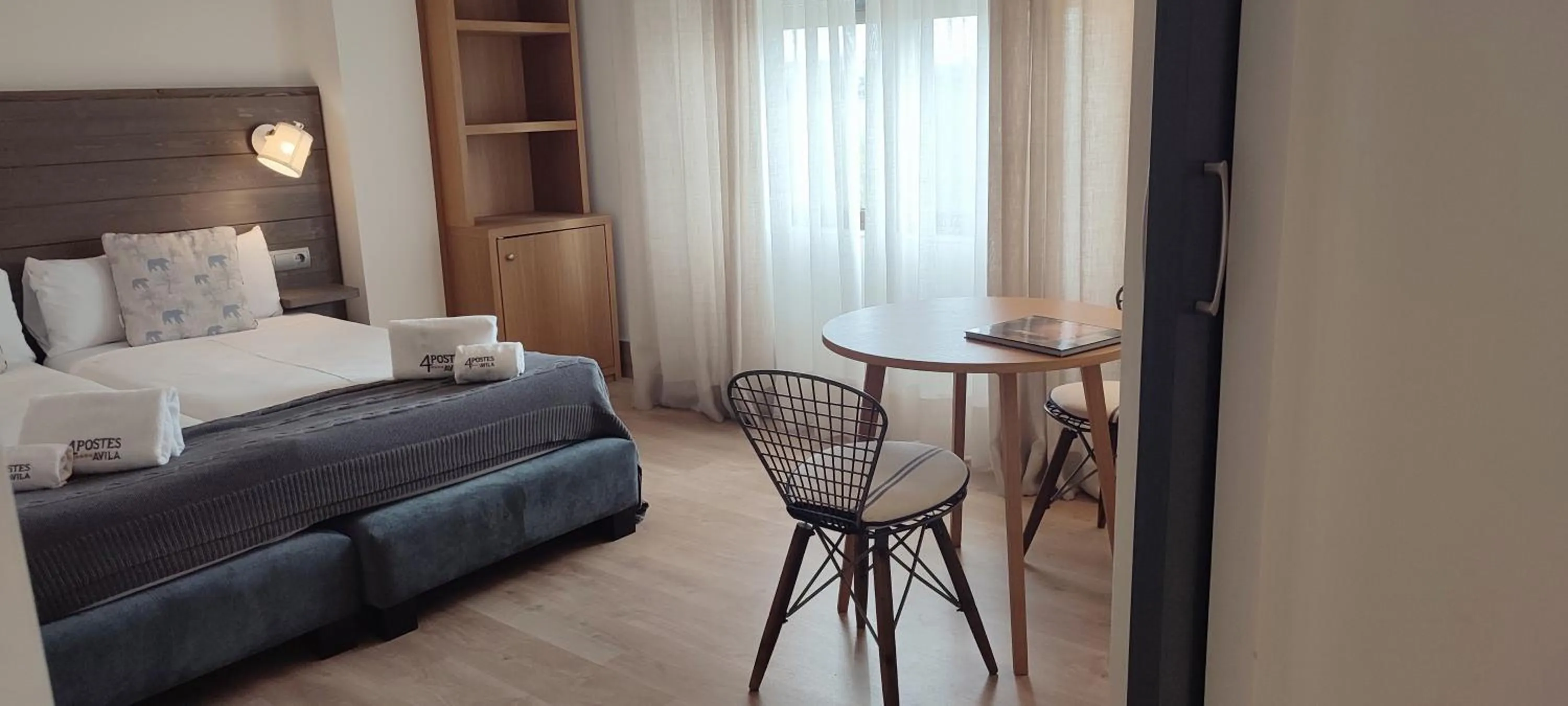 Bed in Hotel Sercotel Cuatro Postes