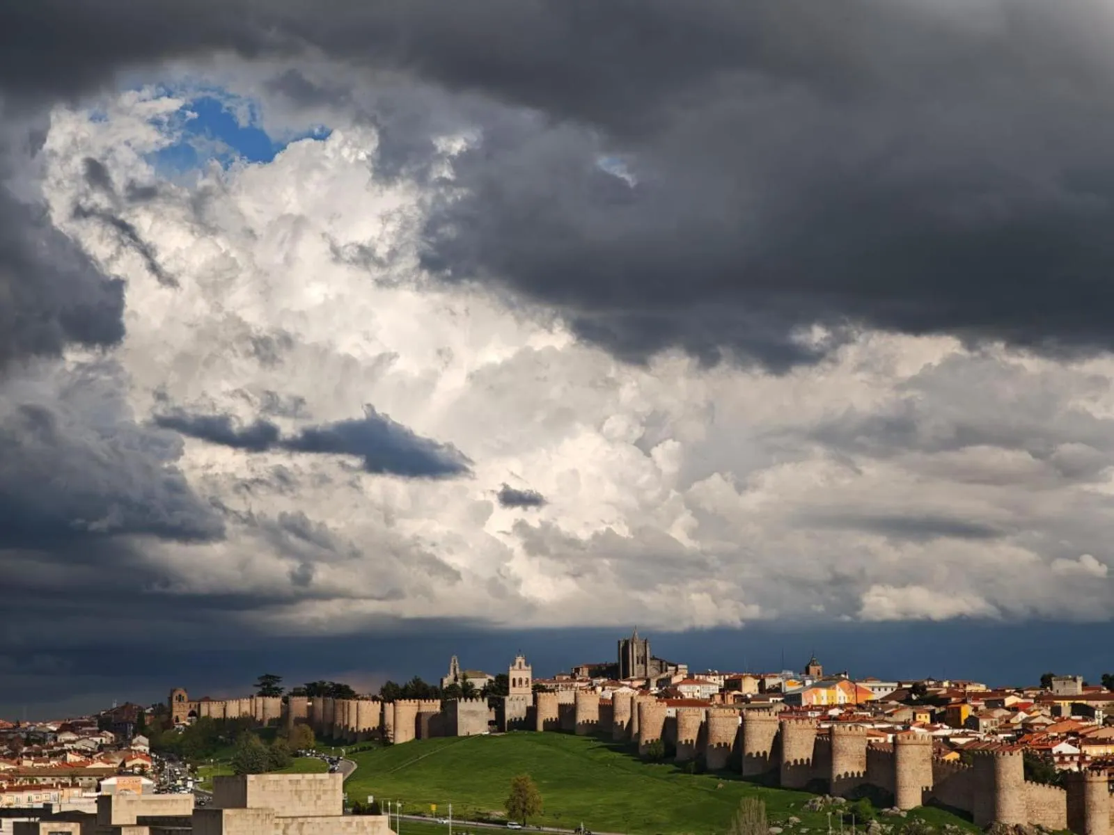 Nearby landmark in Hotel Sercotel Cuatro Postes