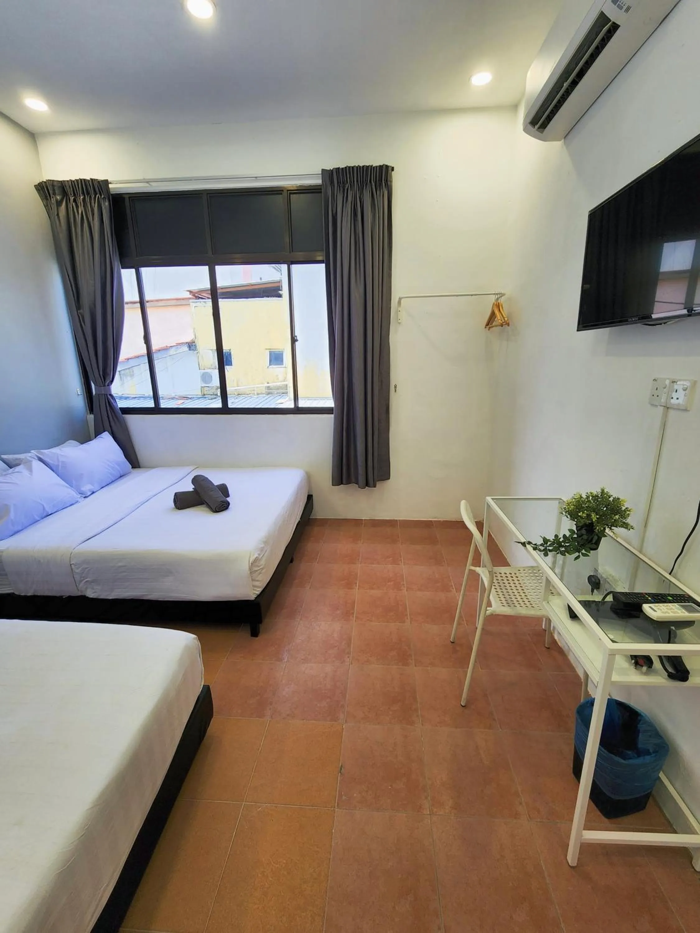 Bed in Gurney Coast Guest House by Sky Hive