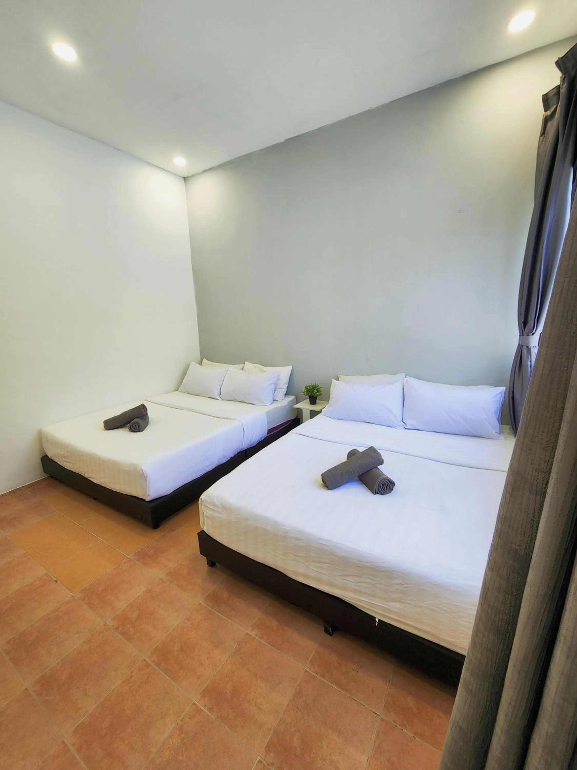 Bed in Gurney Coast Guest House by Sky Hive