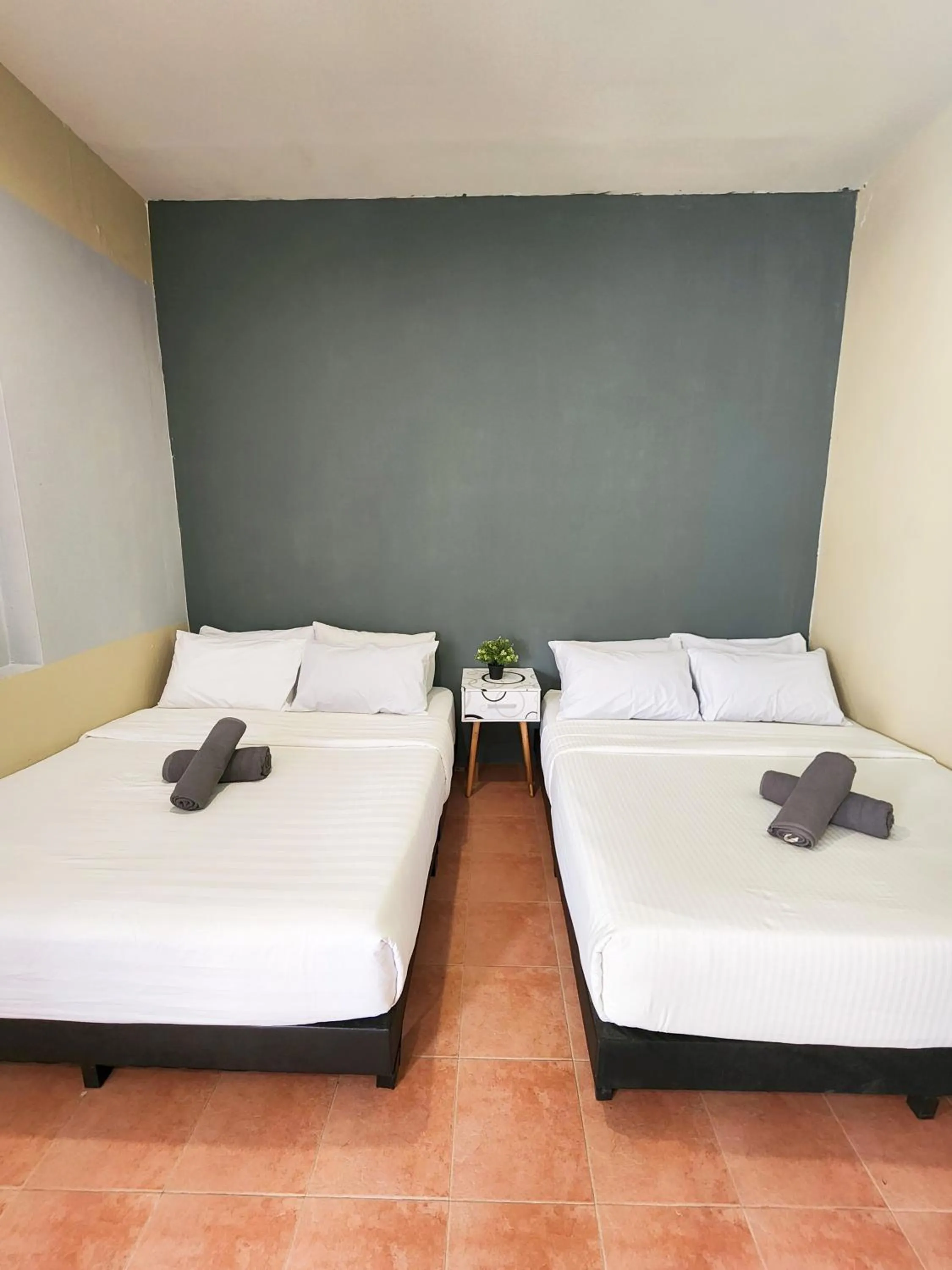 Bed in Gurney Coast Guest House by Sky Hive