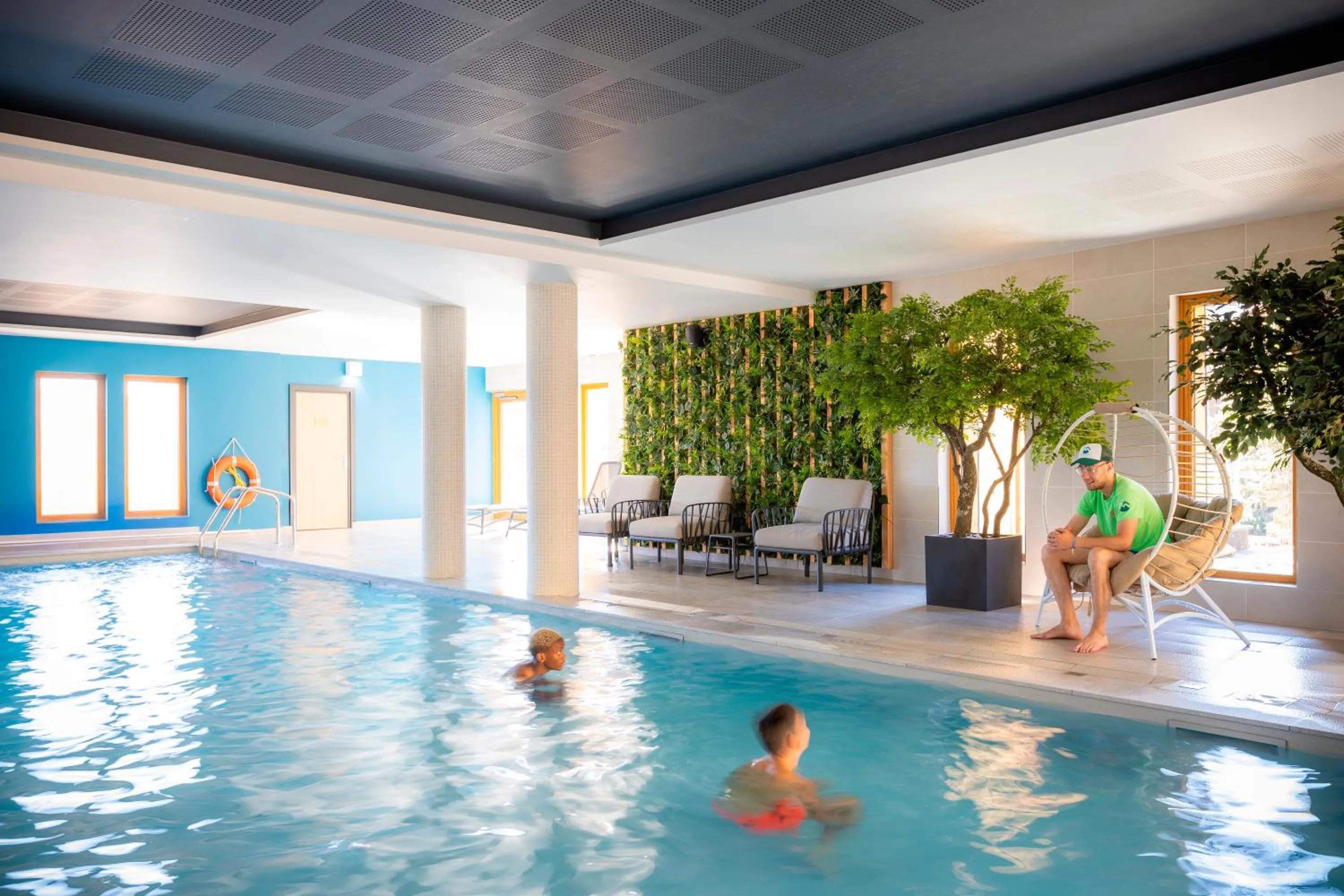 Swimming pool in Résidence Club MMV Le Silvana