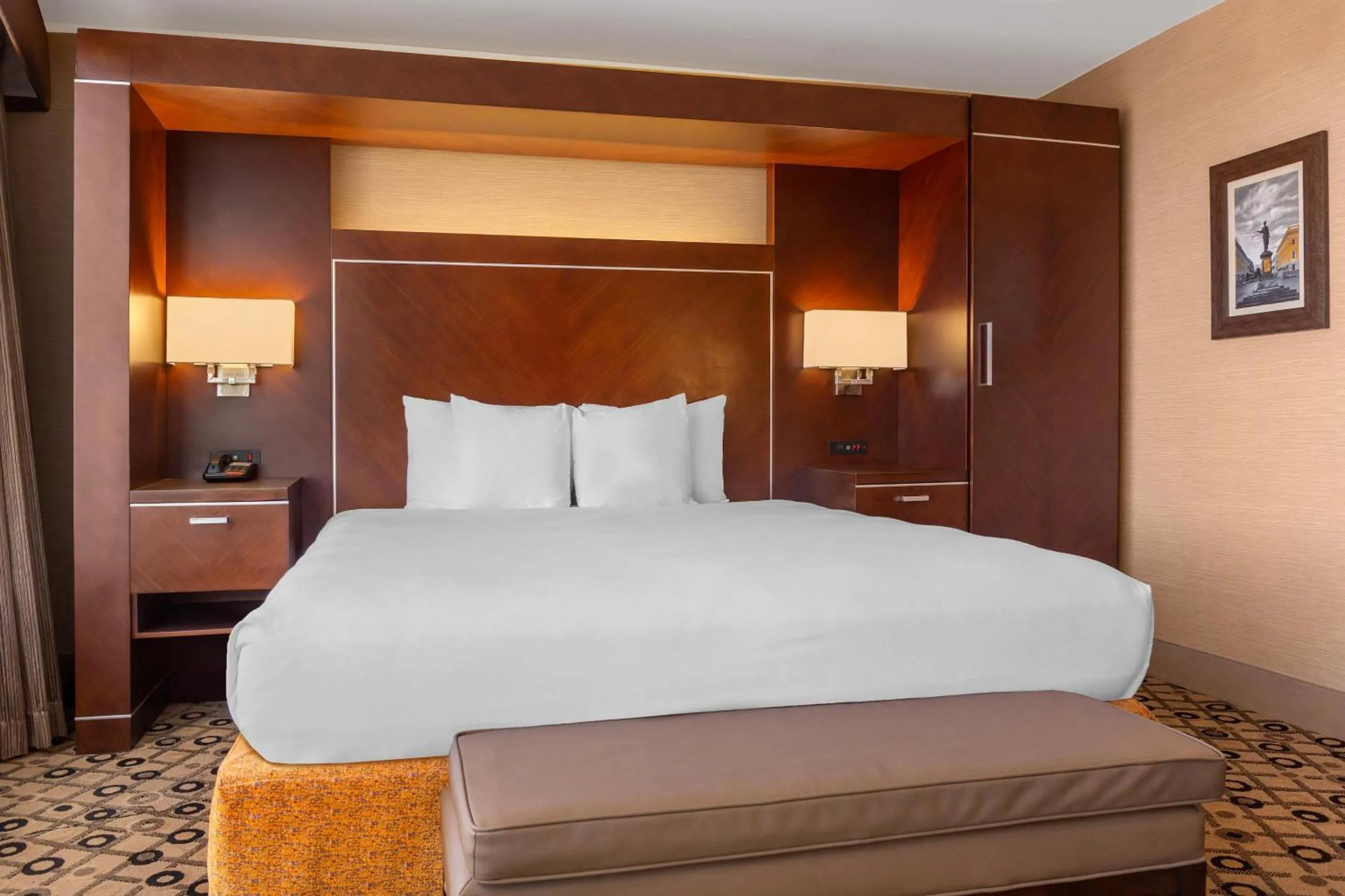 Bedroom, Bed in Radisson Hotel Southfield-Detroit