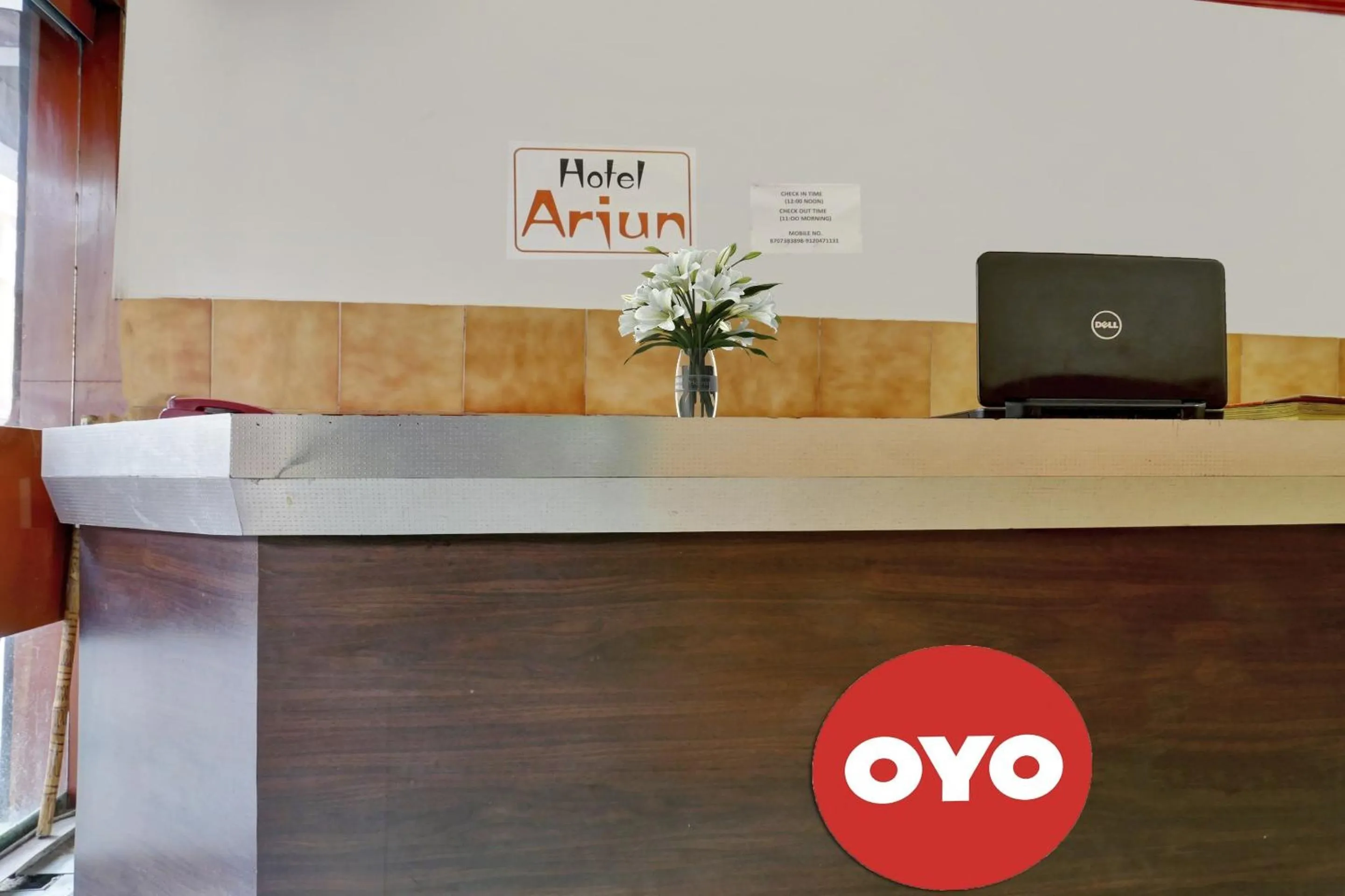 Lobby or reception in Hotel O by OYO Arjun