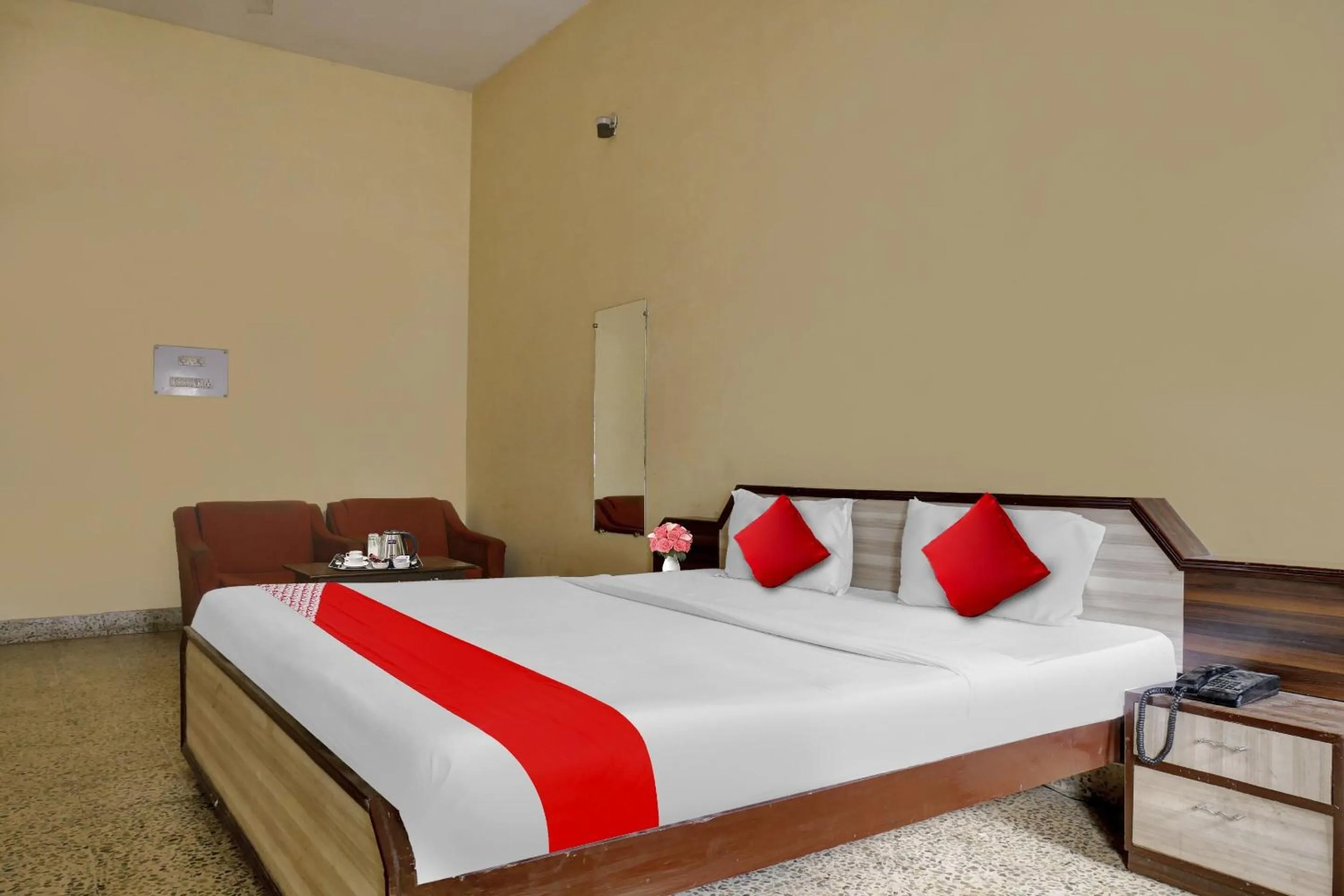 Bedroom, Bed in Hotel O by OYO Arjun