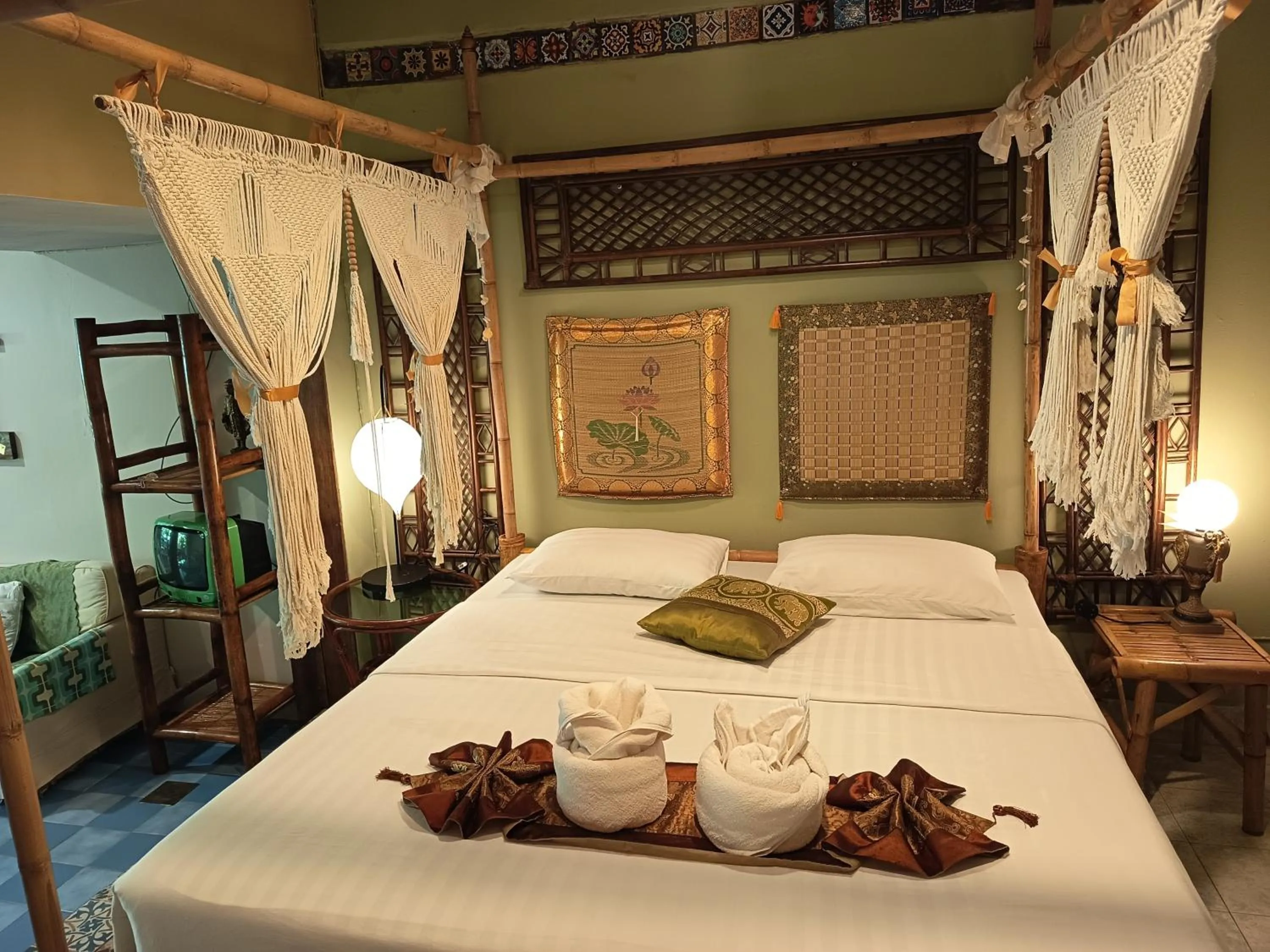 Bed in Baan sikhao Yanui