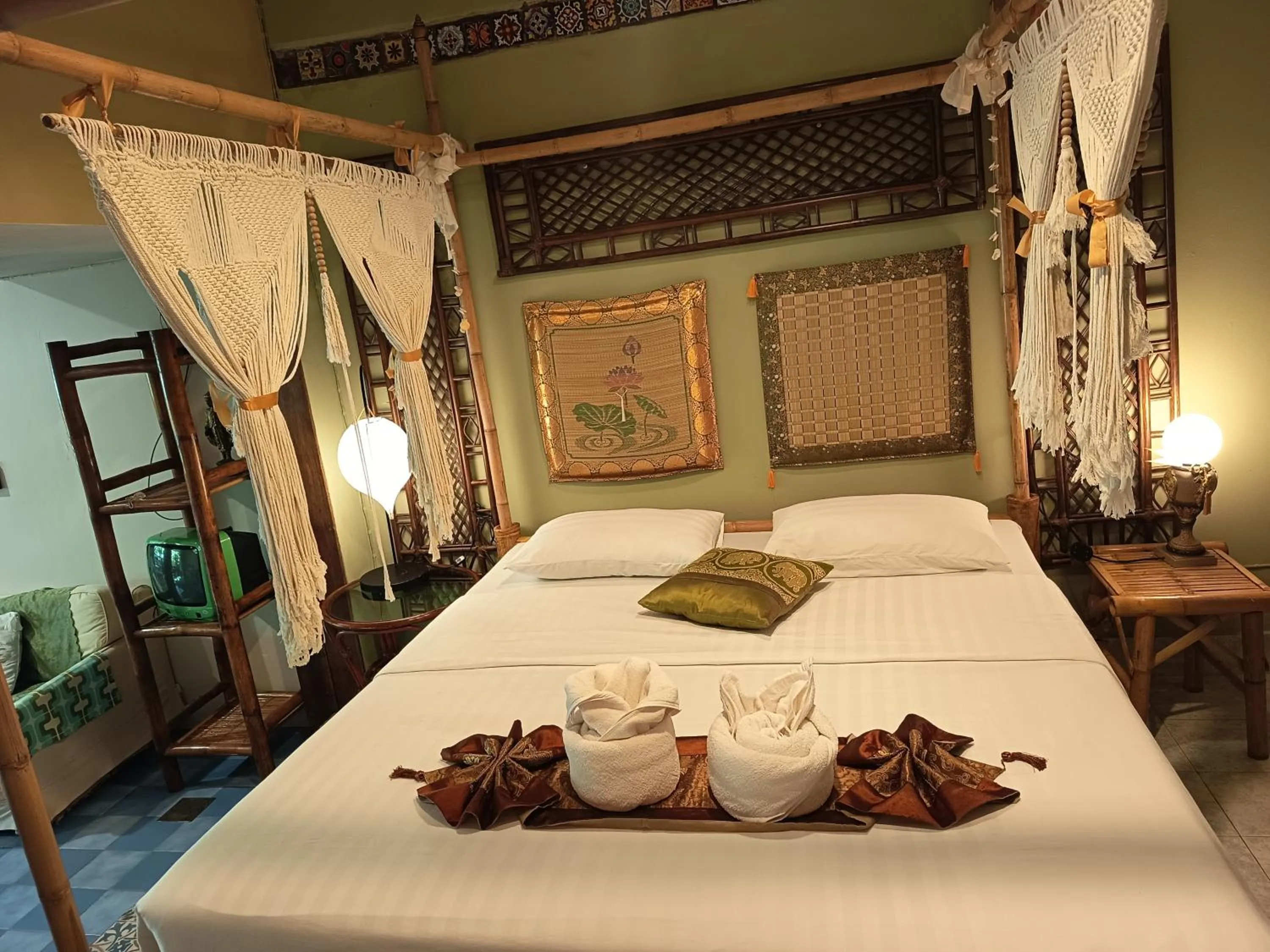 Bed in Baan sikhao Yanui