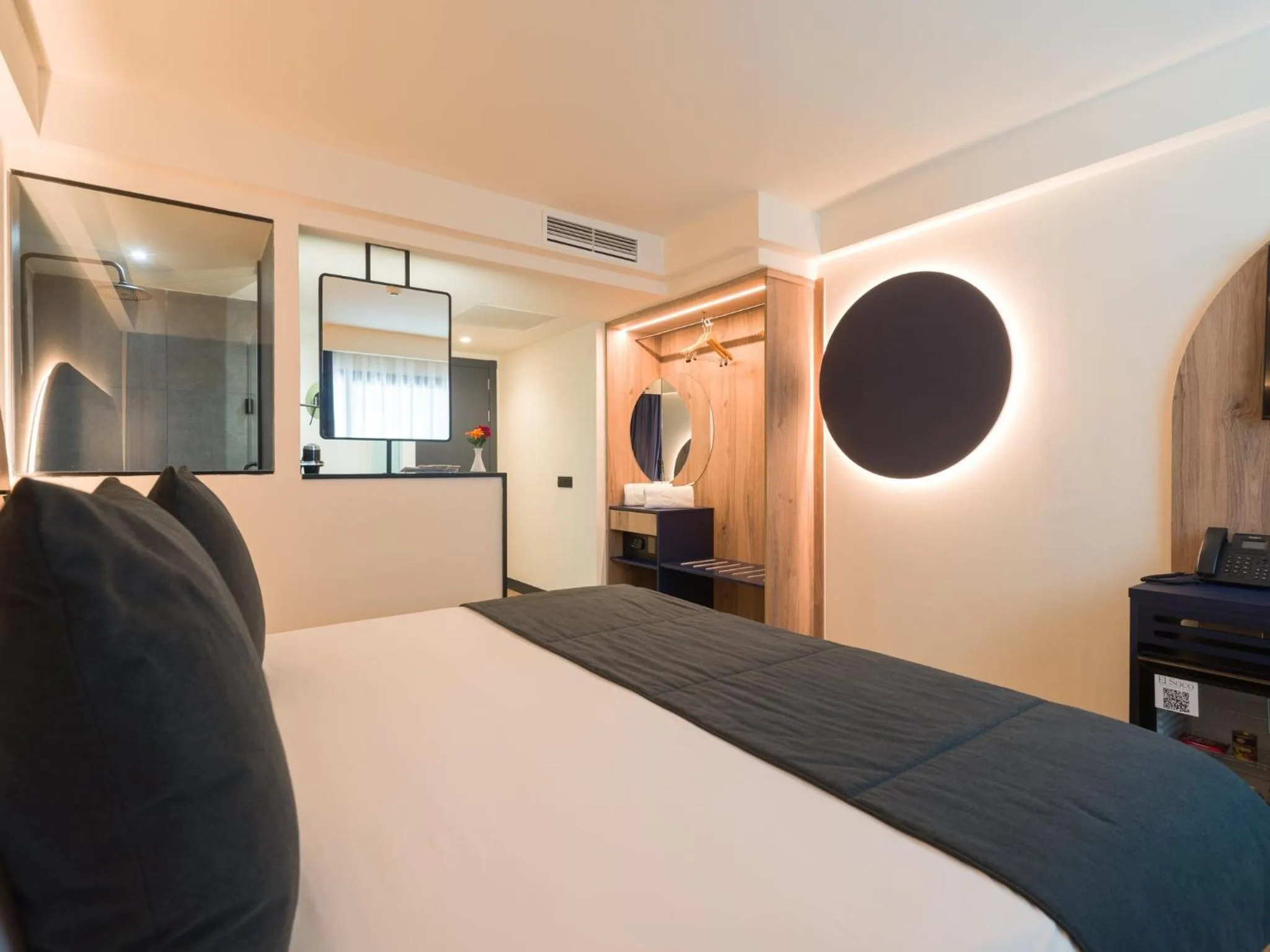 Photo of the whole room, Bed in Sercotel Playa Canteras