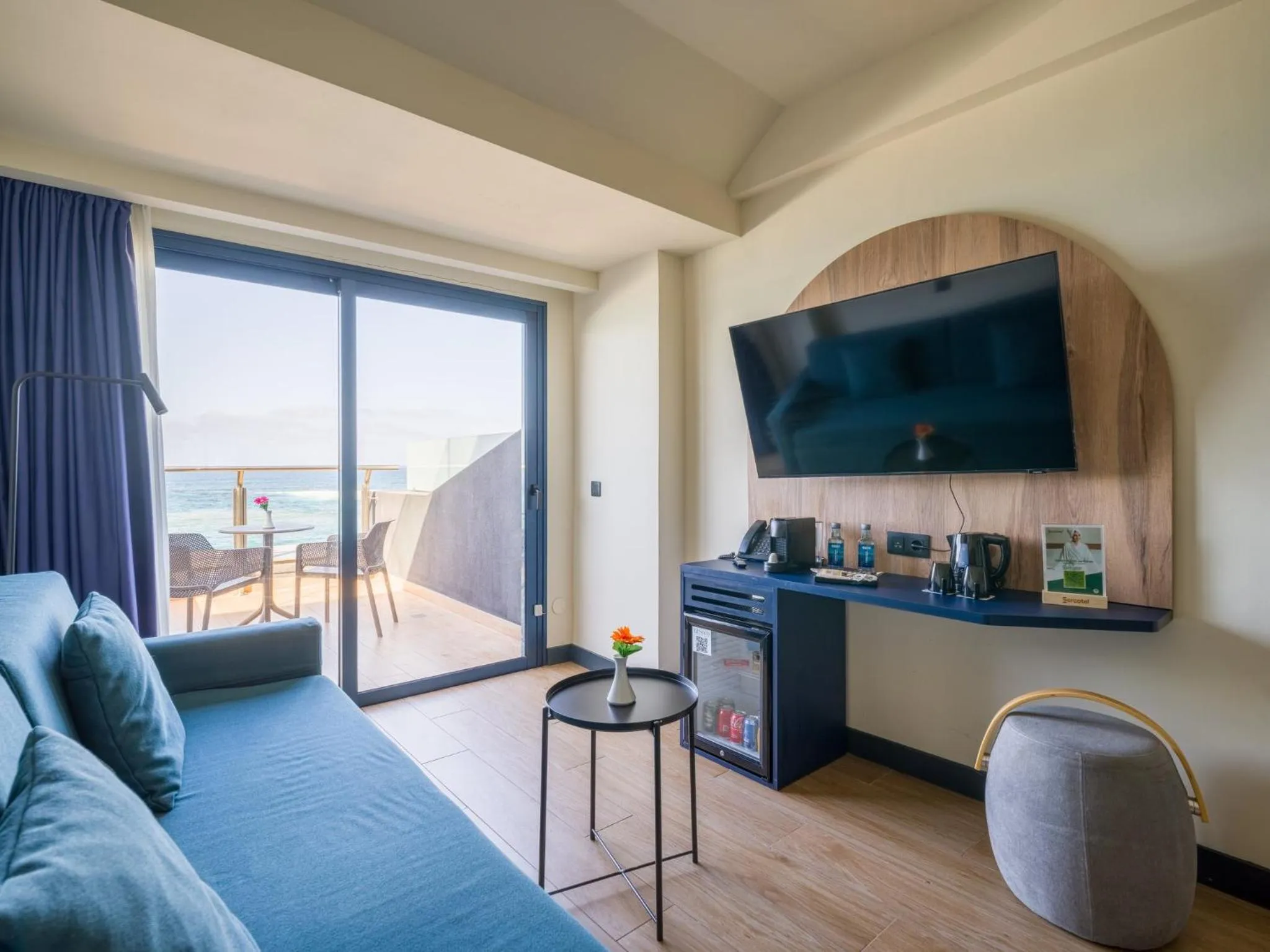 Photo of the whole room in Sercotel Playa Canteras