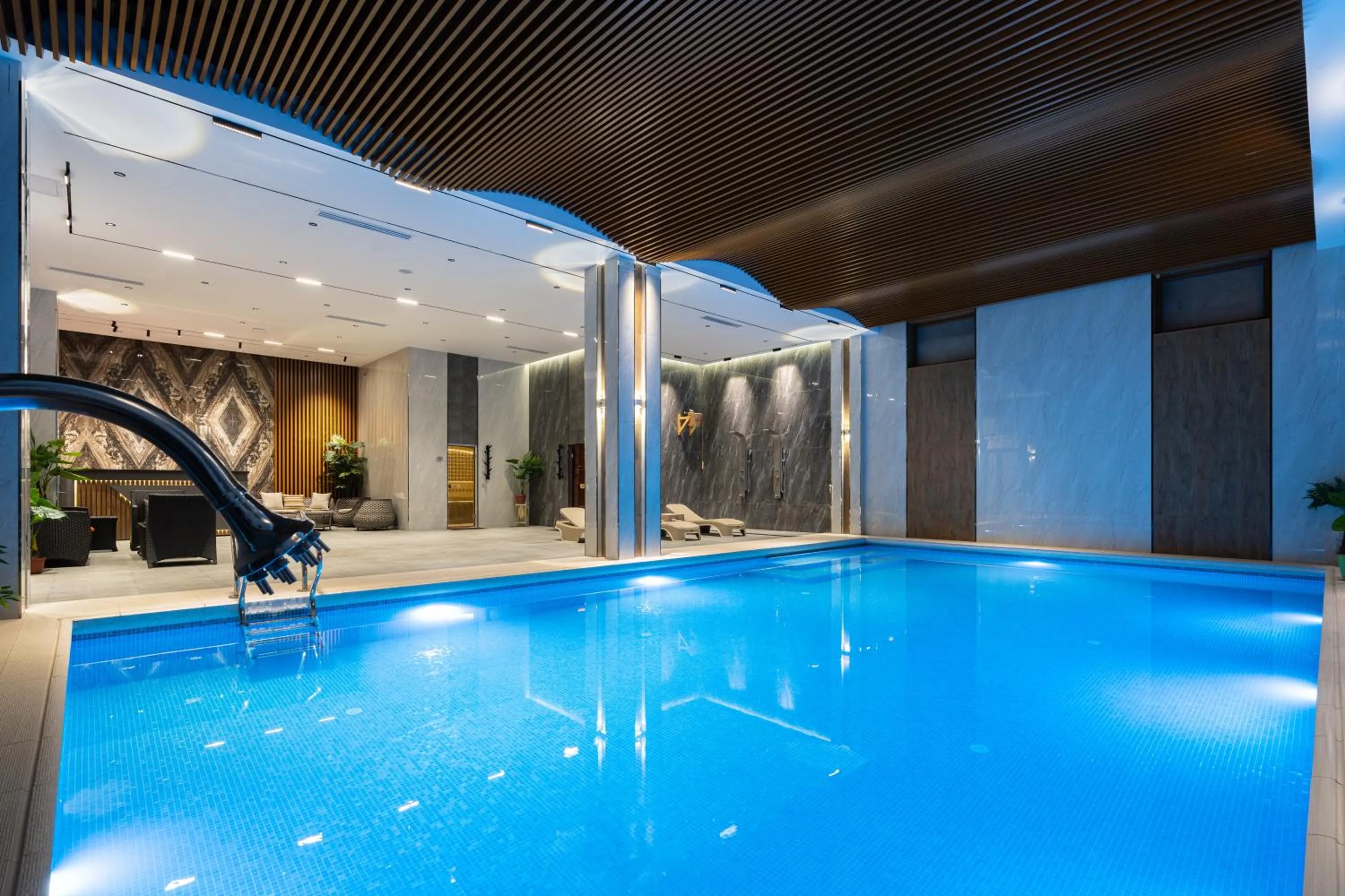 Pool view in Shamsan Airport Hotel