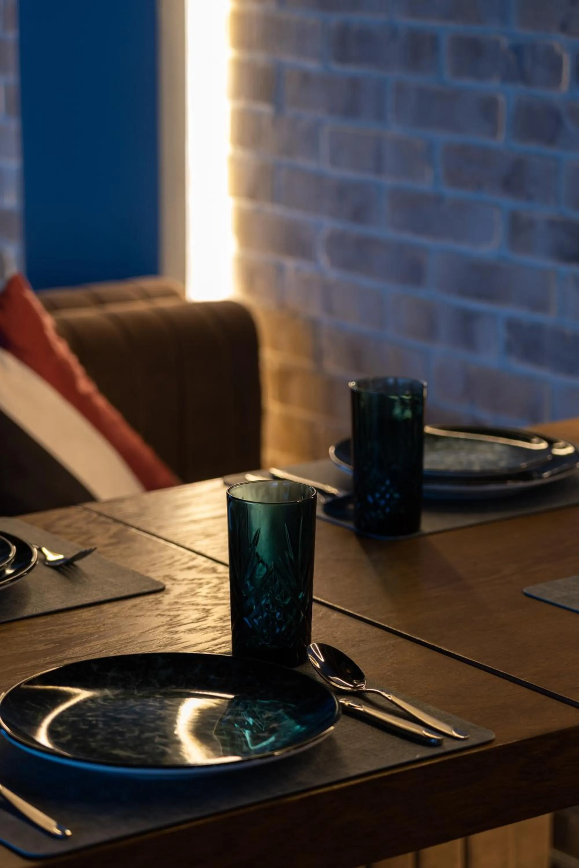 Dining area in Shamsan Airport Hotel