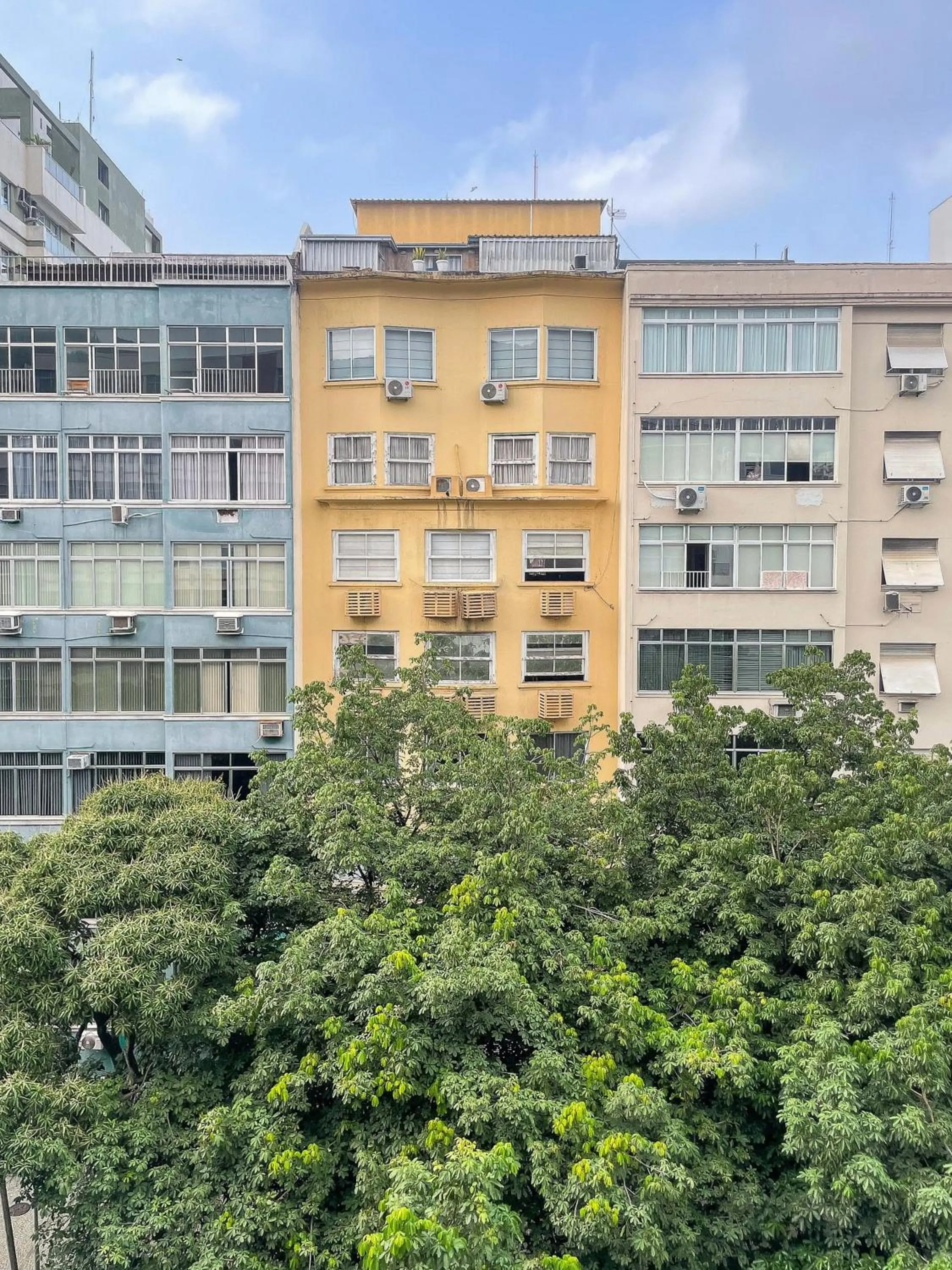 Posto 9, Ipanema 2 bedrooms with suite