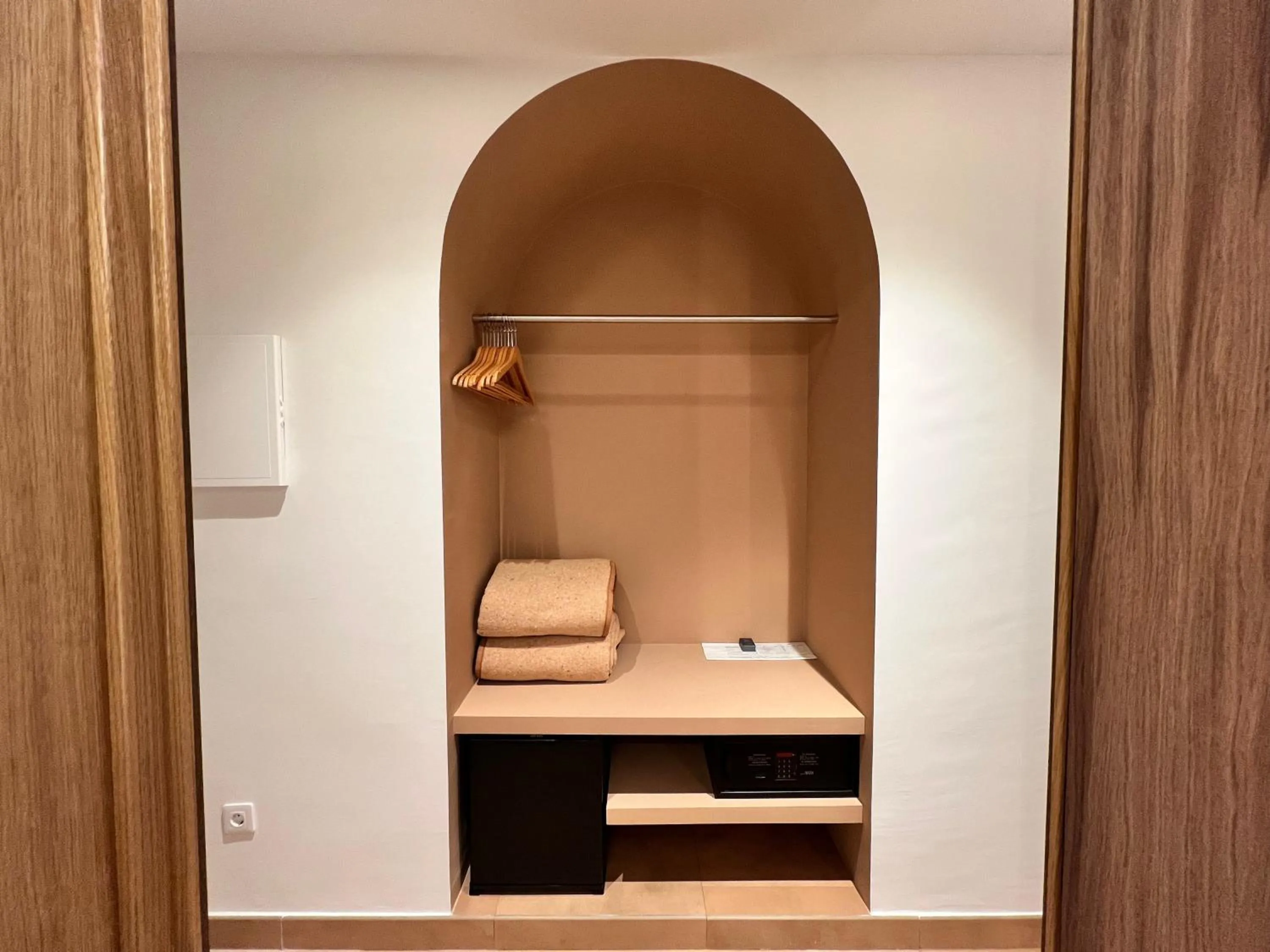 wardrobe in Perla Marina