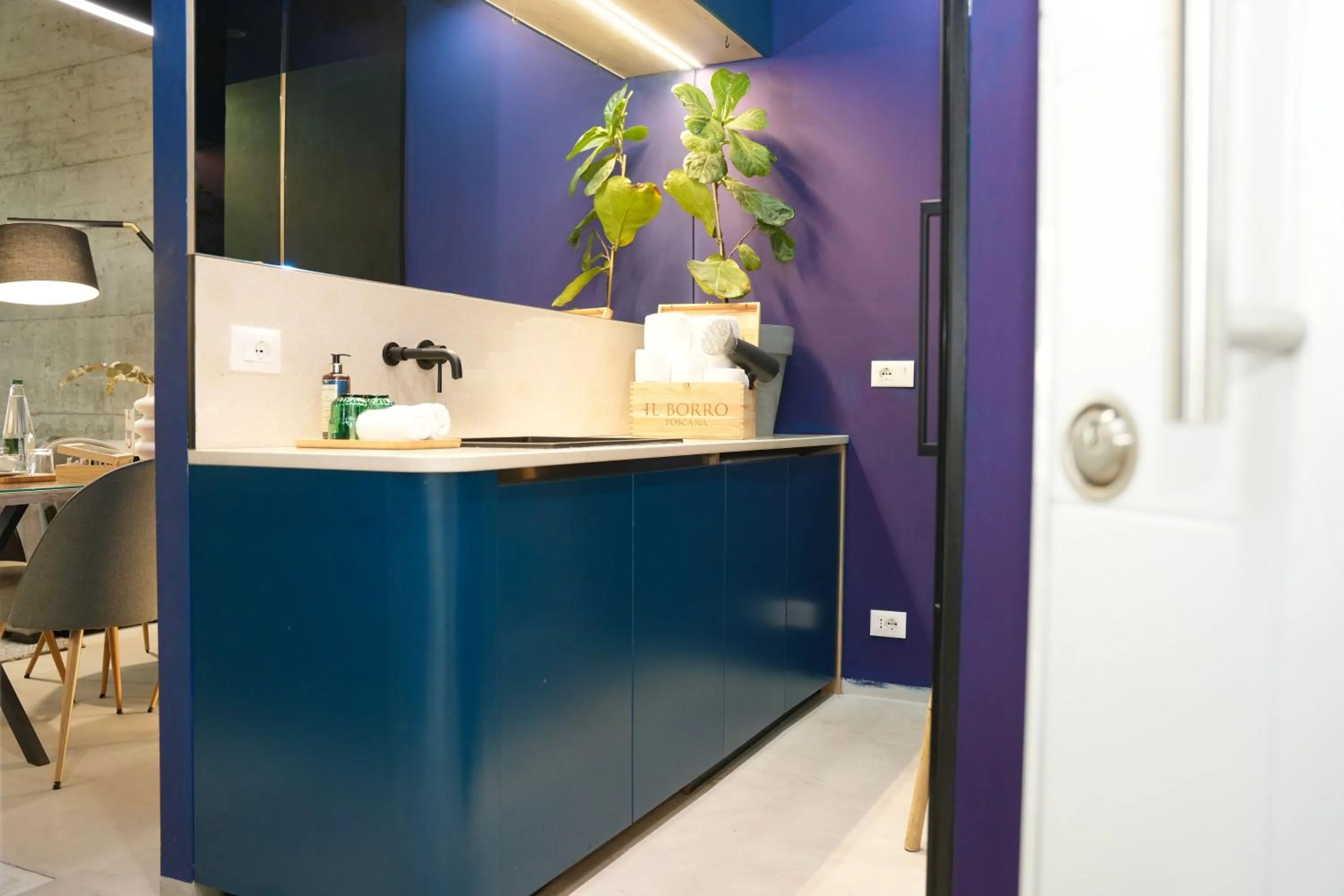 Bathroom in Ambassador Skyline Apartments