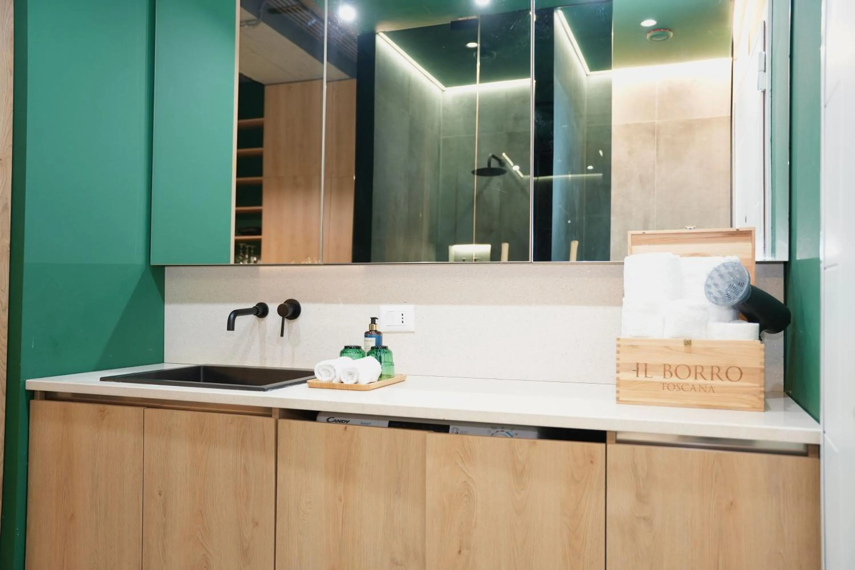 Bathroom in Ambassador Skyline Apartments