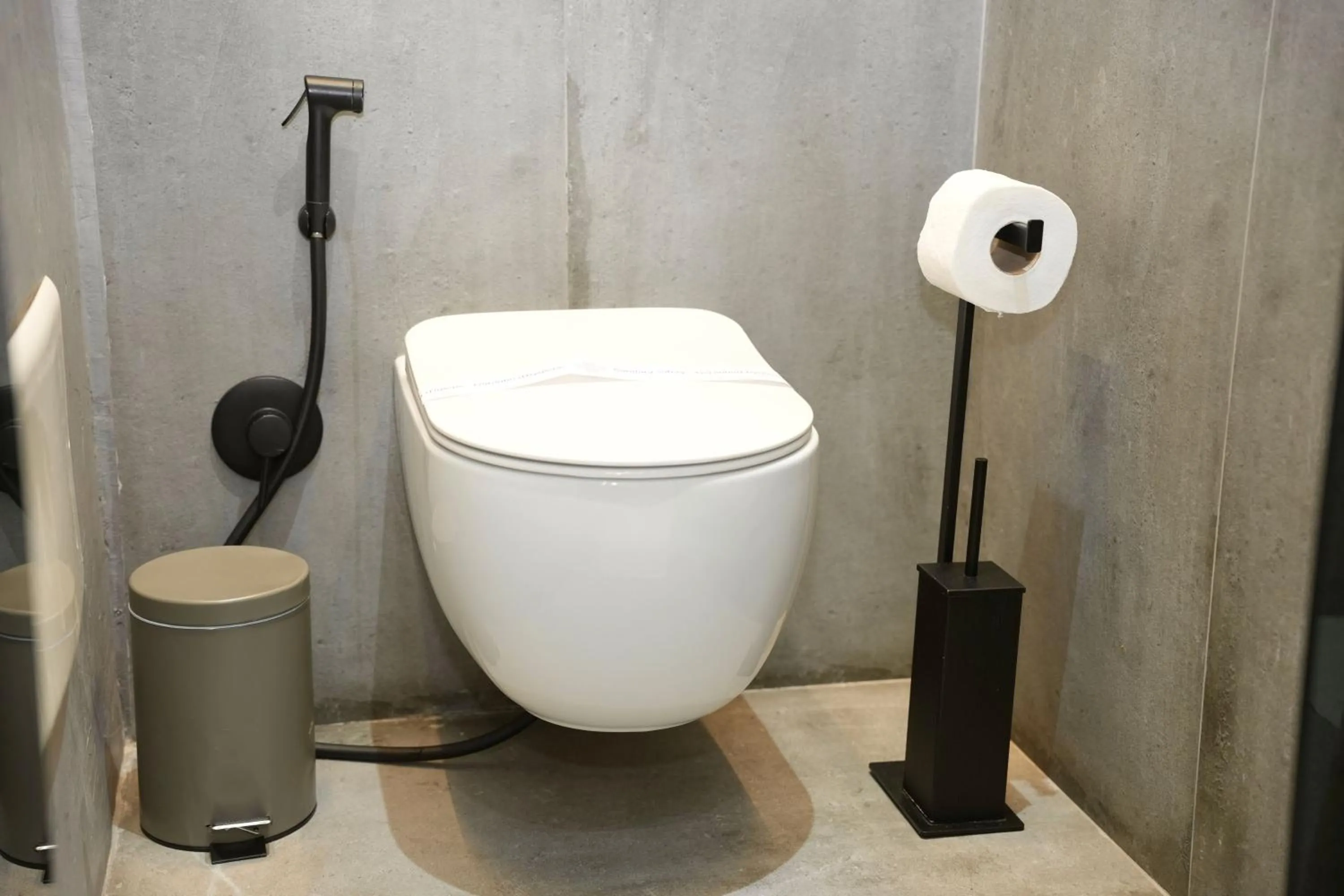 Bathroom in Ambassador Skyline Apartments