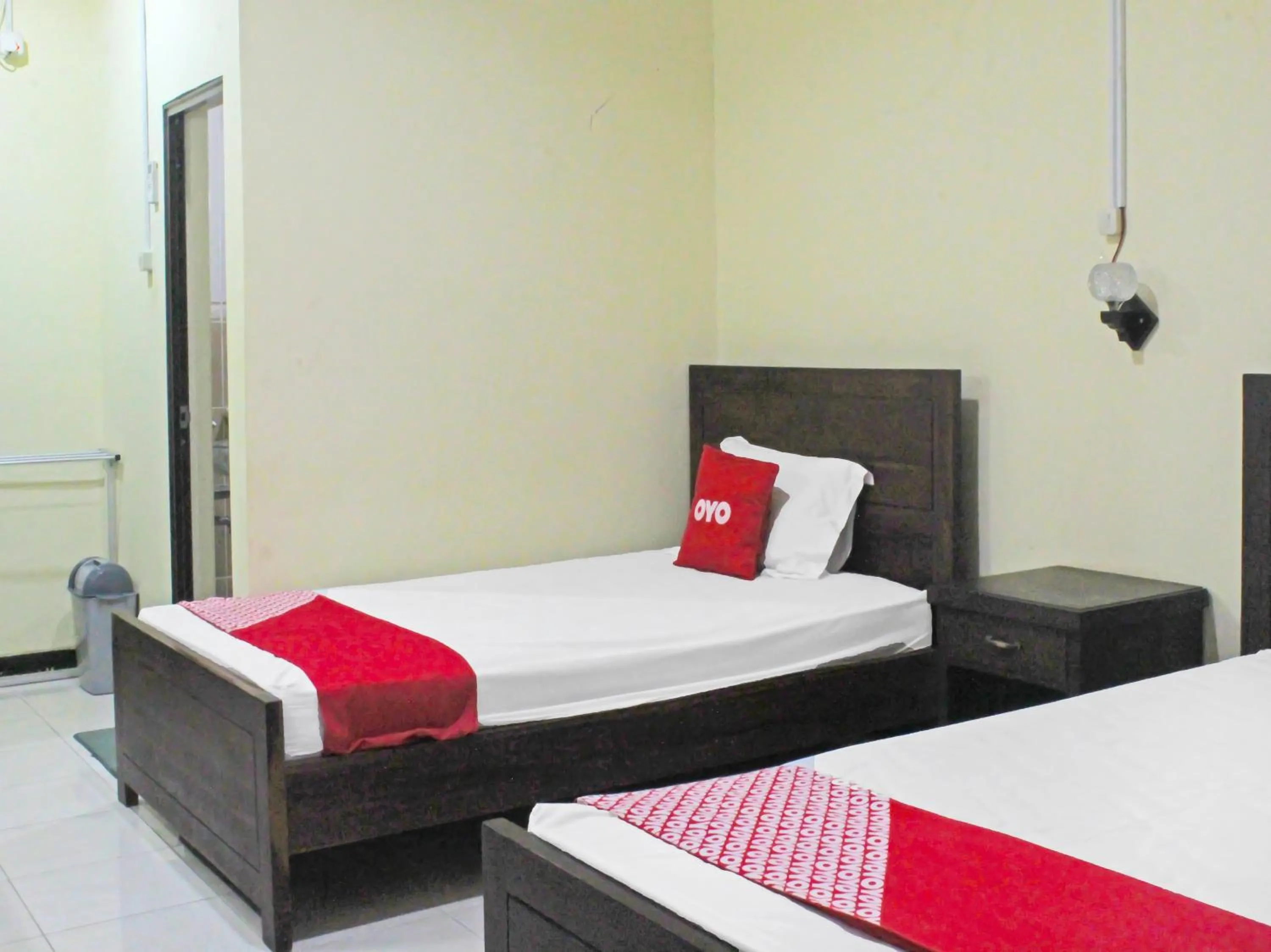 Bedroom in Hotel O Gajah Mada Indah