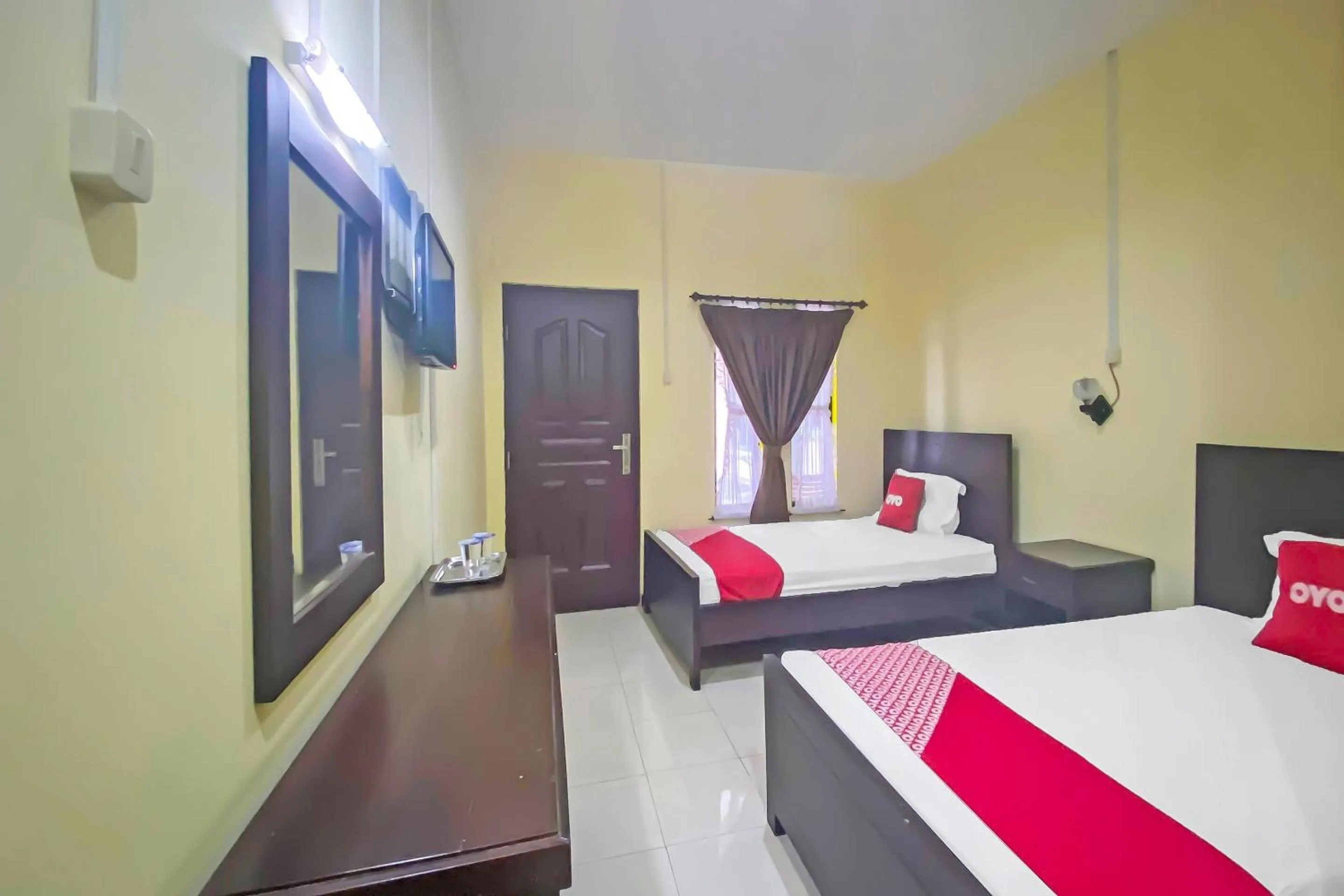 Bedroom in Hotel O Gajah Mada Indah