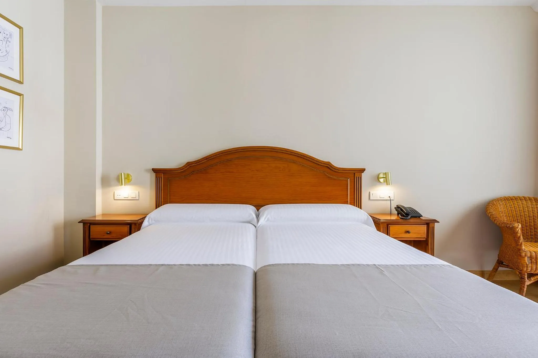 Bed in Hotel Almijara - Mares