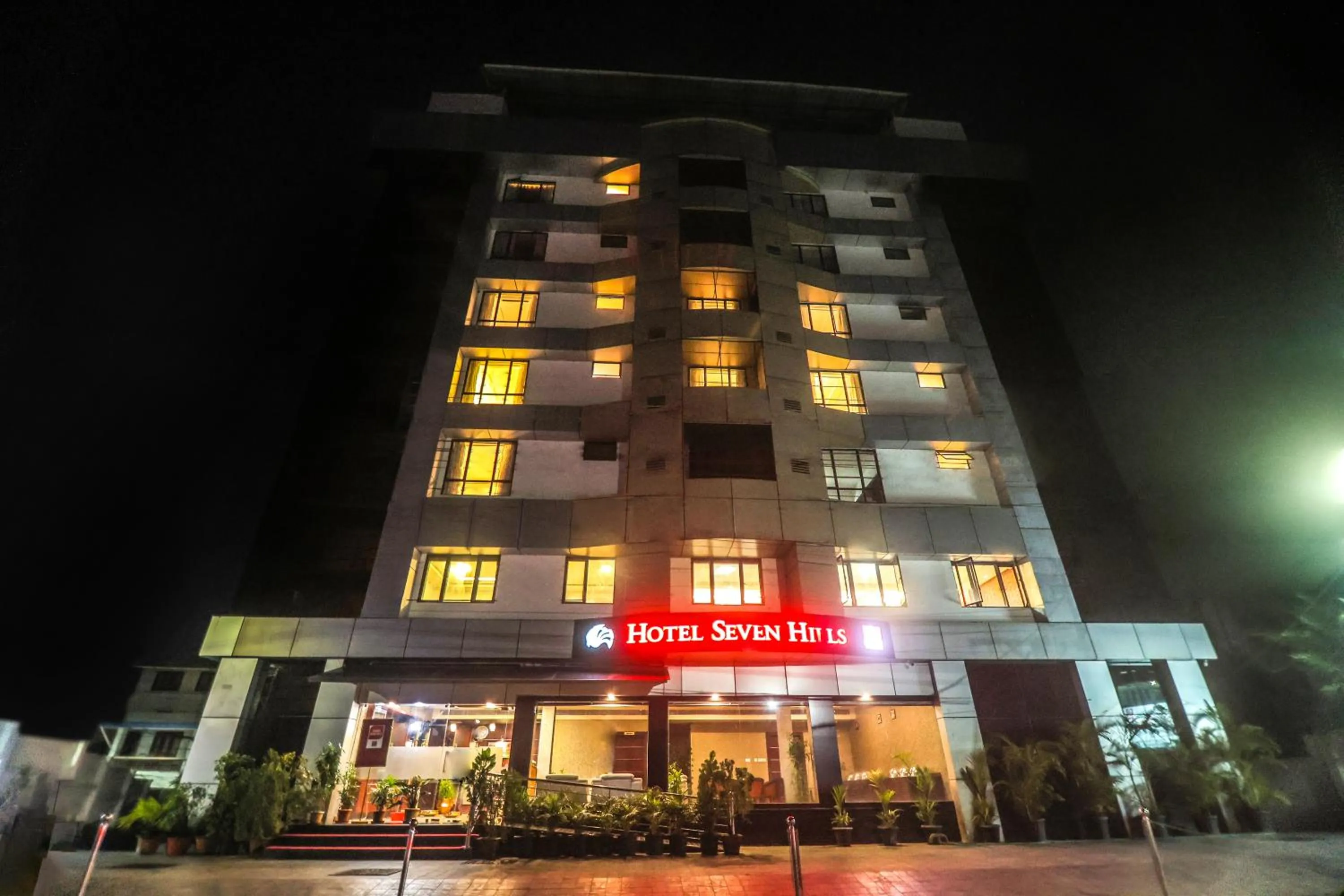 Hotel Seven Hills