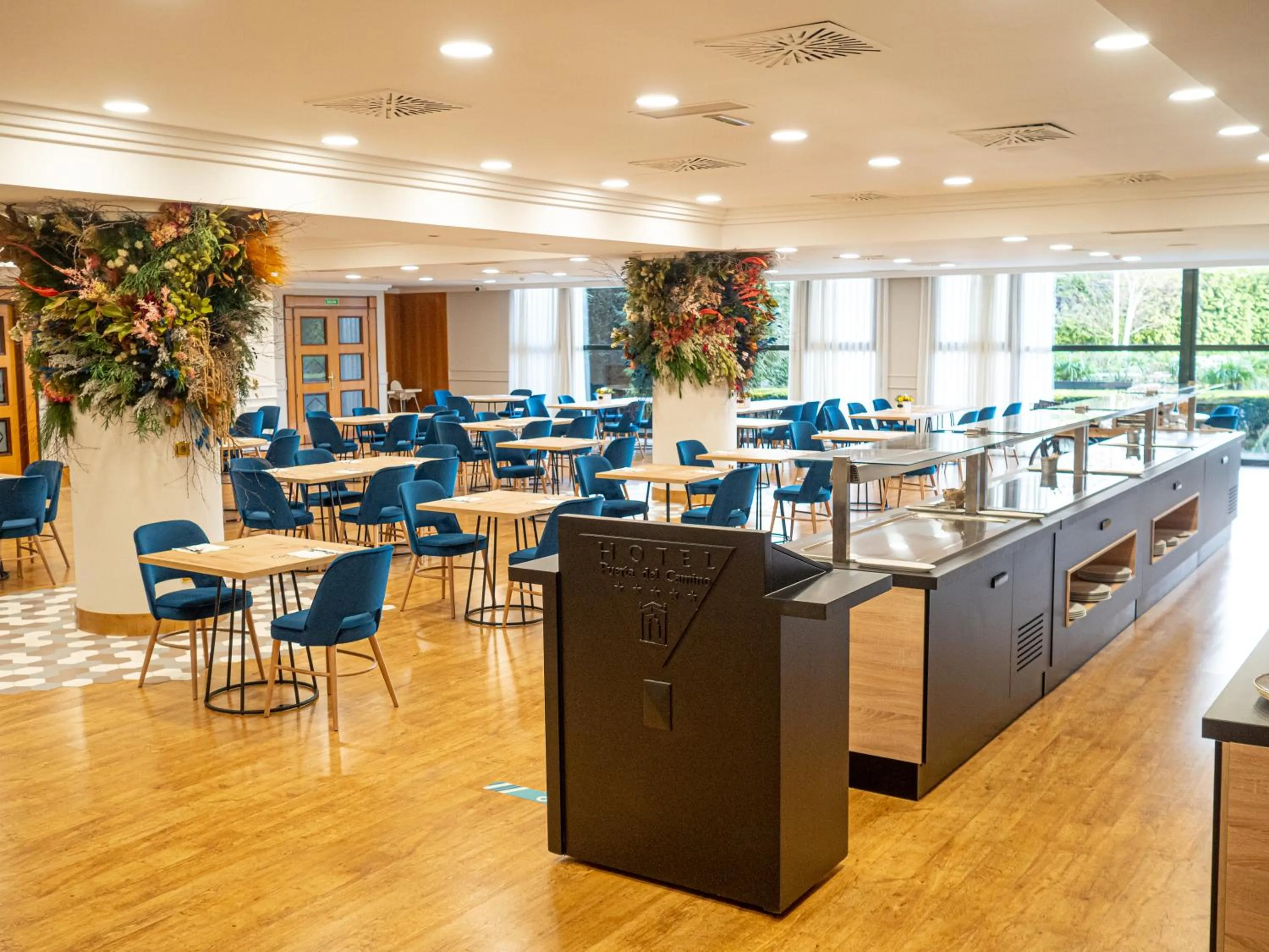 Restaurant/places to eat in Oca Puerta del Camino Hotel