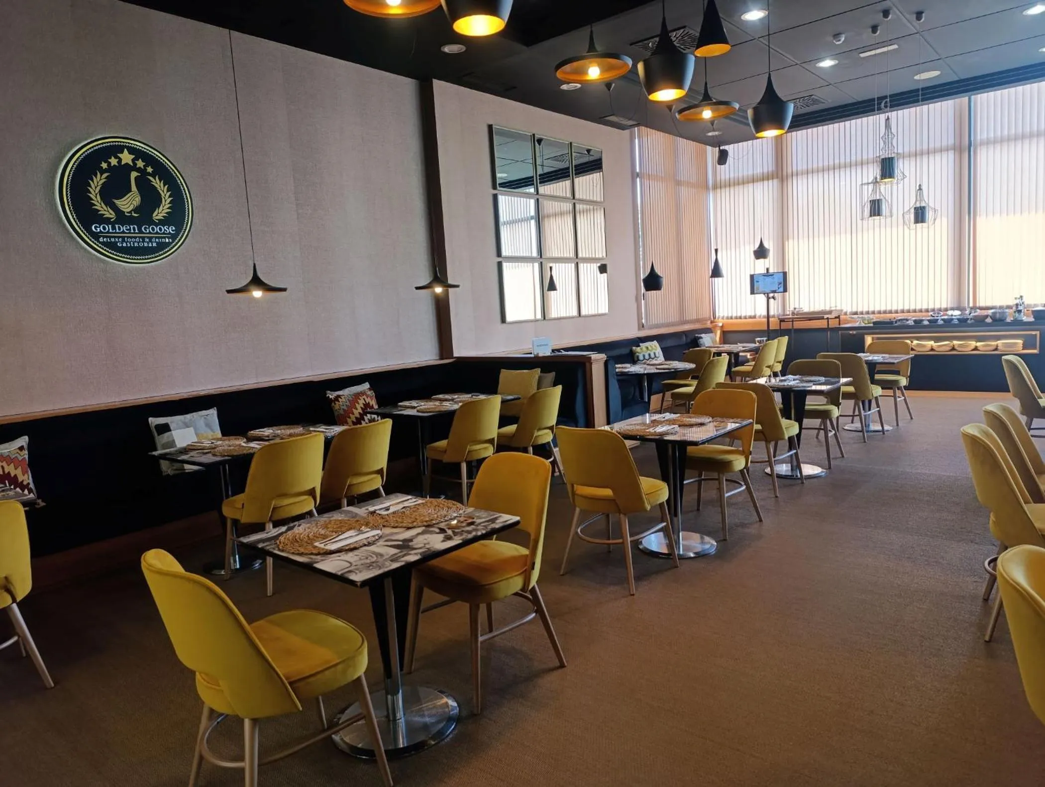 Restaurant/places to eat in Oca Puerta del Camino Hotel