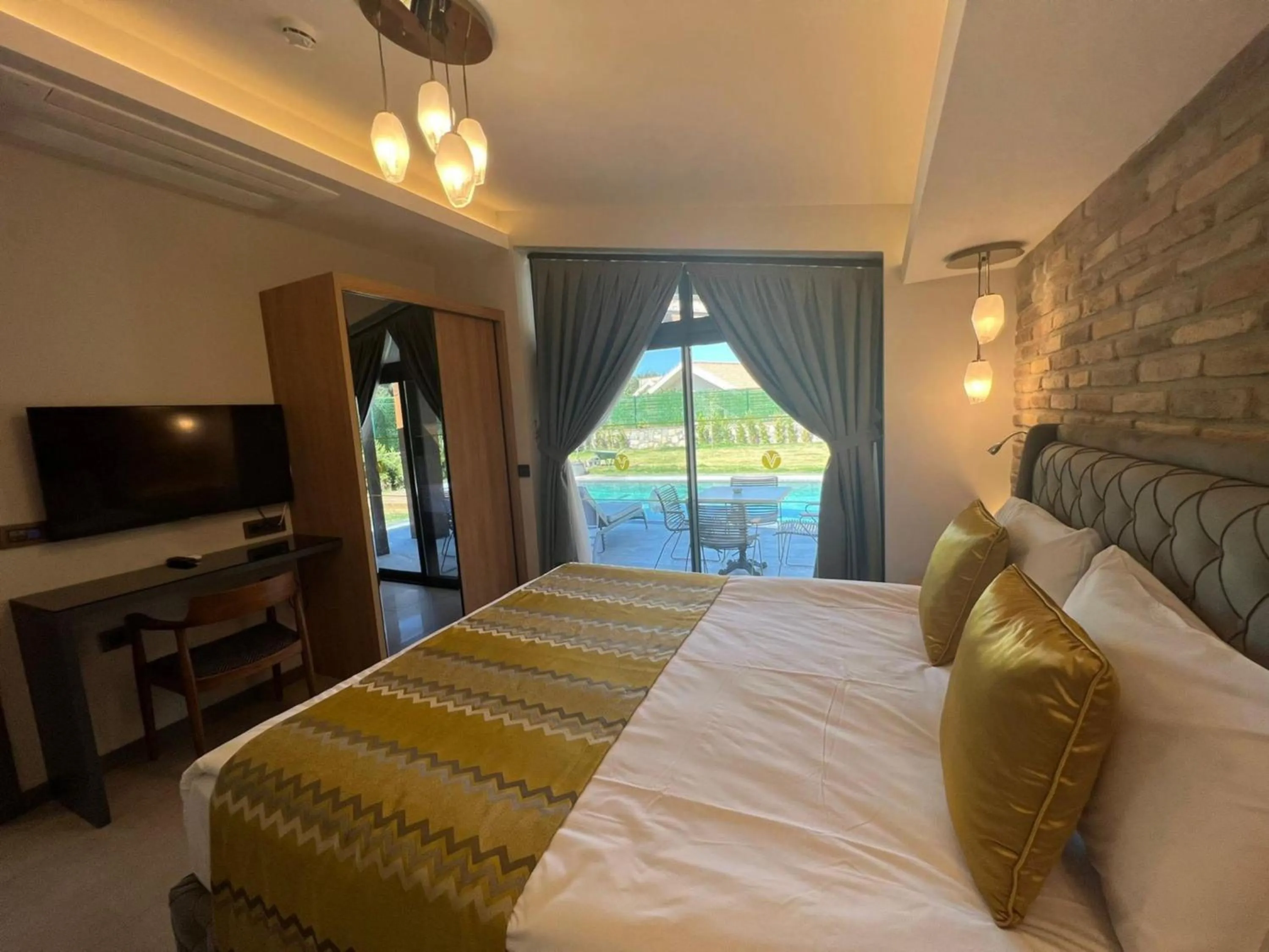 TV and multimedia, Bed in Batıhan Vadi Hotel