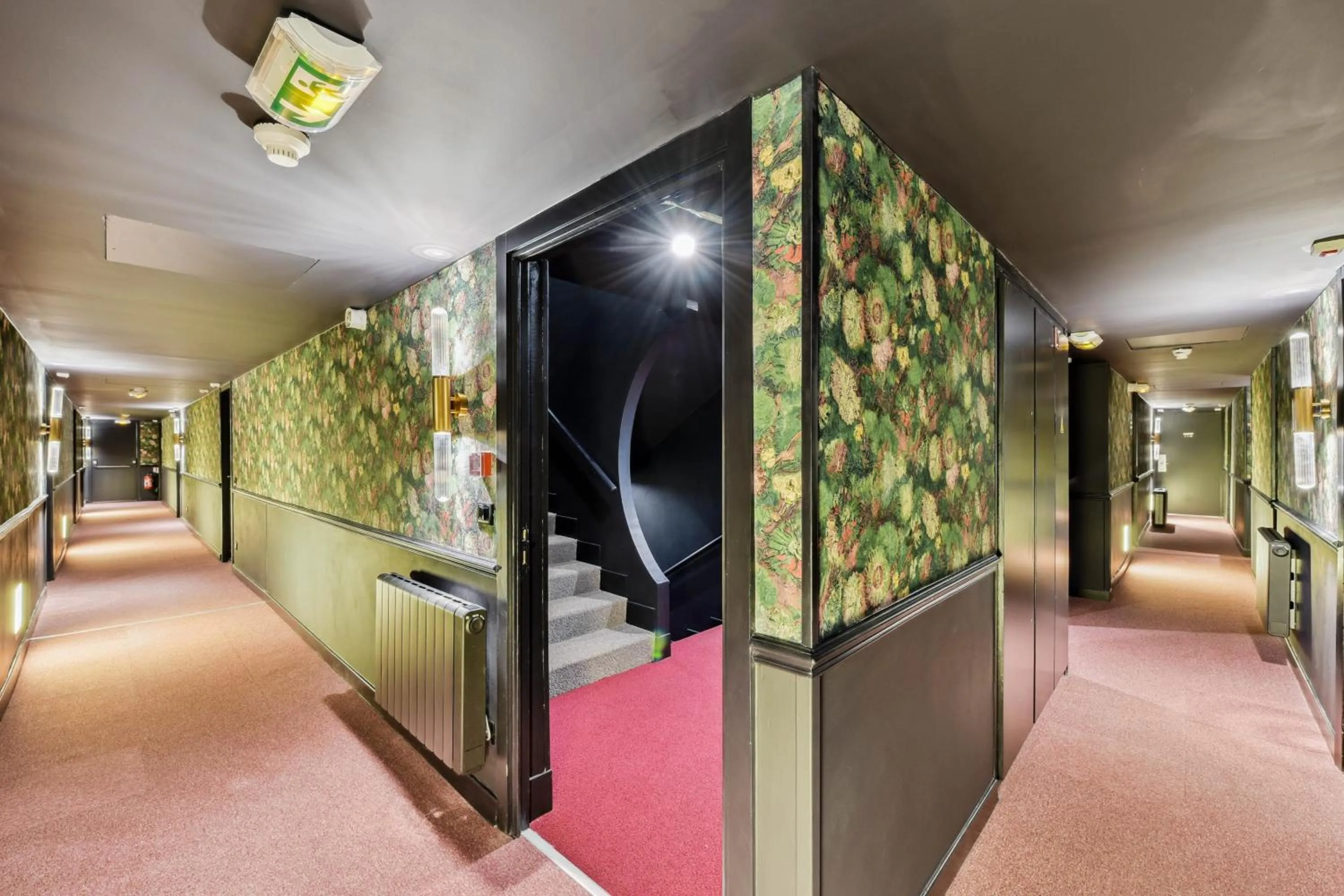 Property building in Hotel Turan & Spa