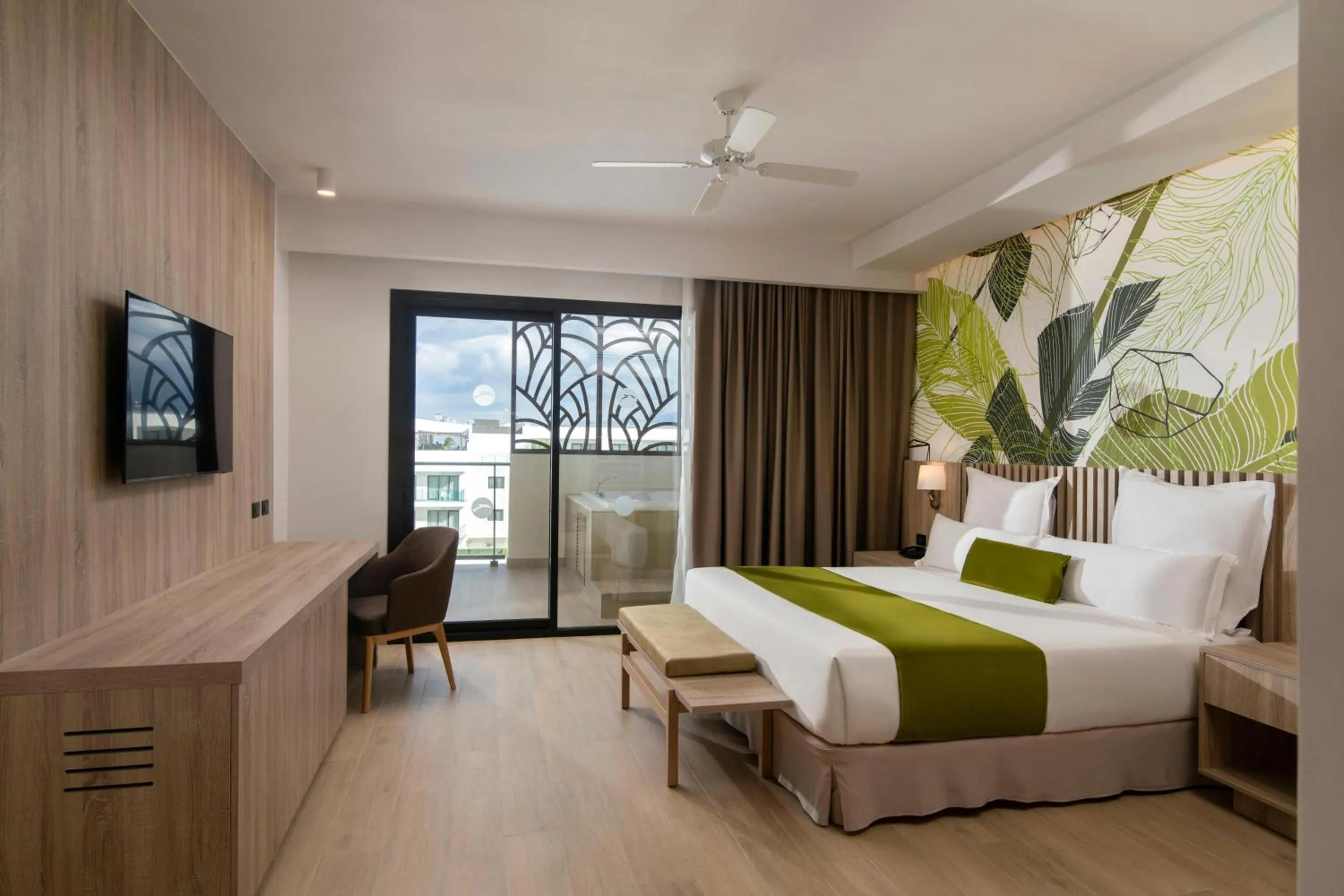 Hot Tub, Bed in Serenade All Suites - Adults Only Resort