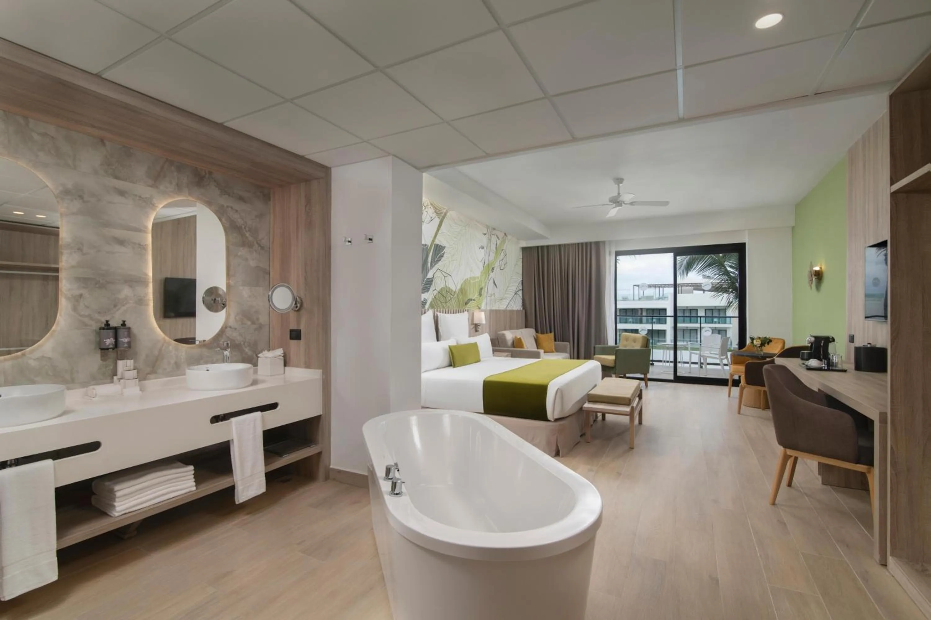 Shower in Serenade All Suites - Adults Only Resort