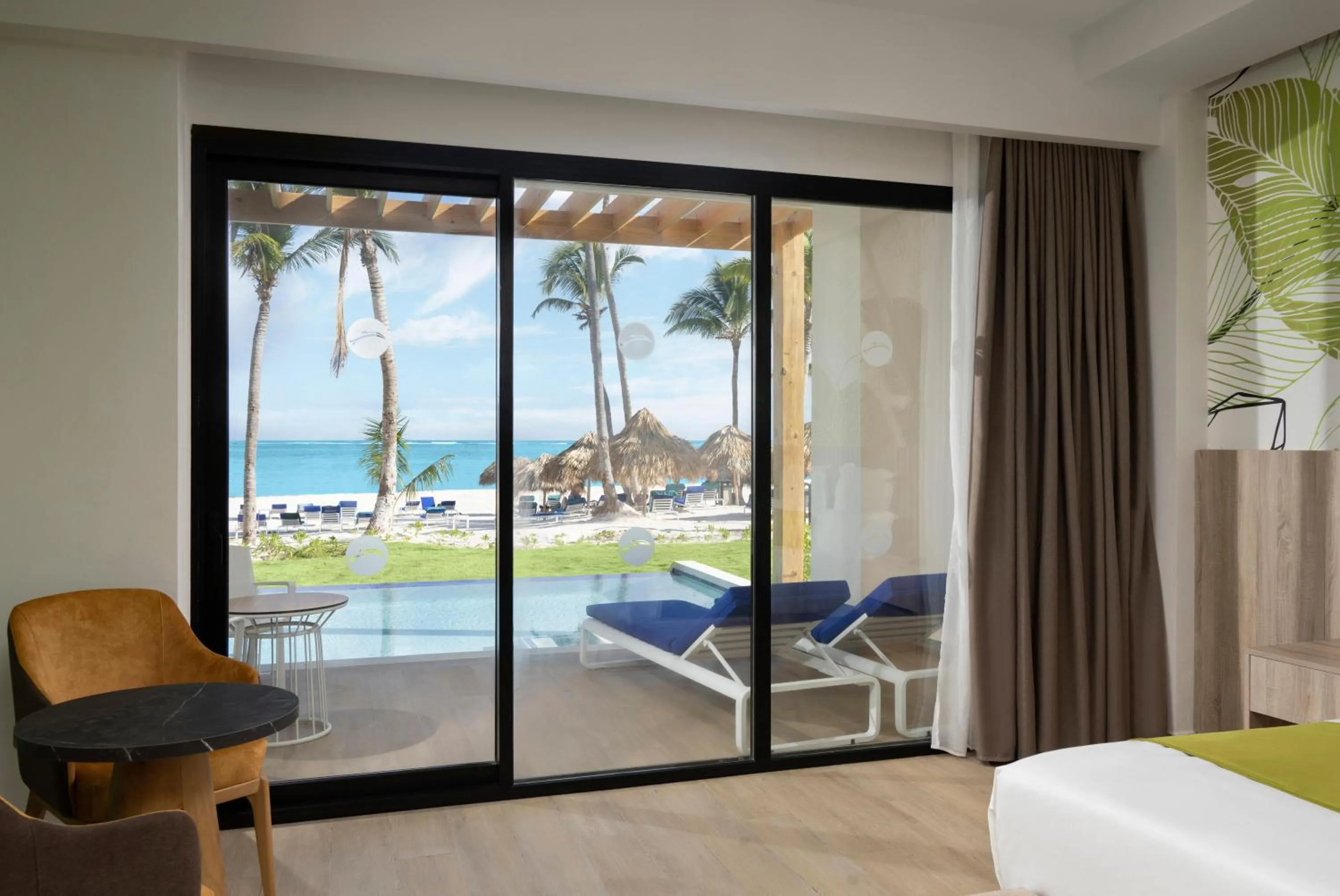 Balcony/Terrace, Bed in Serenade All Suites - Adults Only Resort