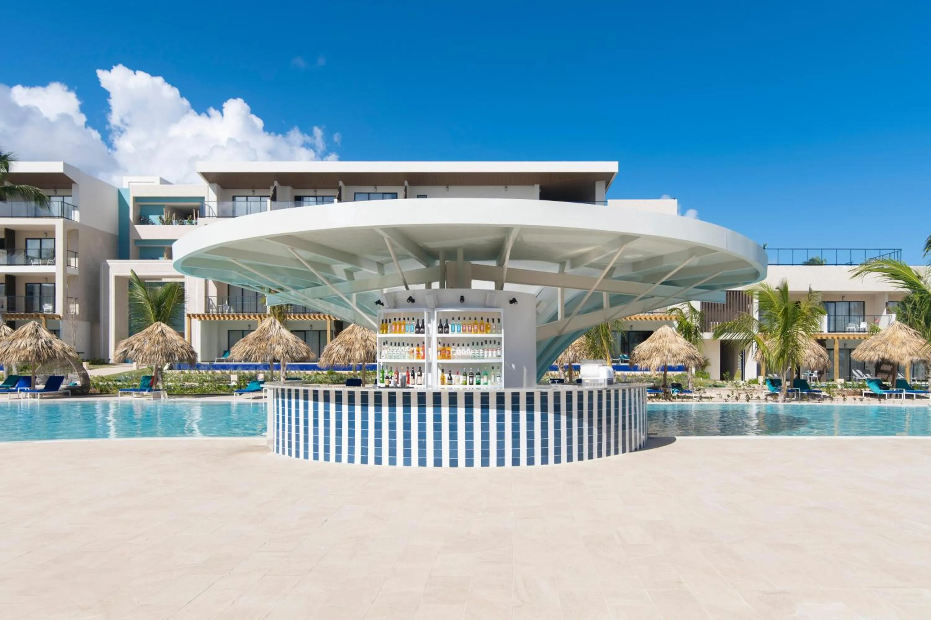 Lounge or bar in Serenade All Suites - Adults Only Resort