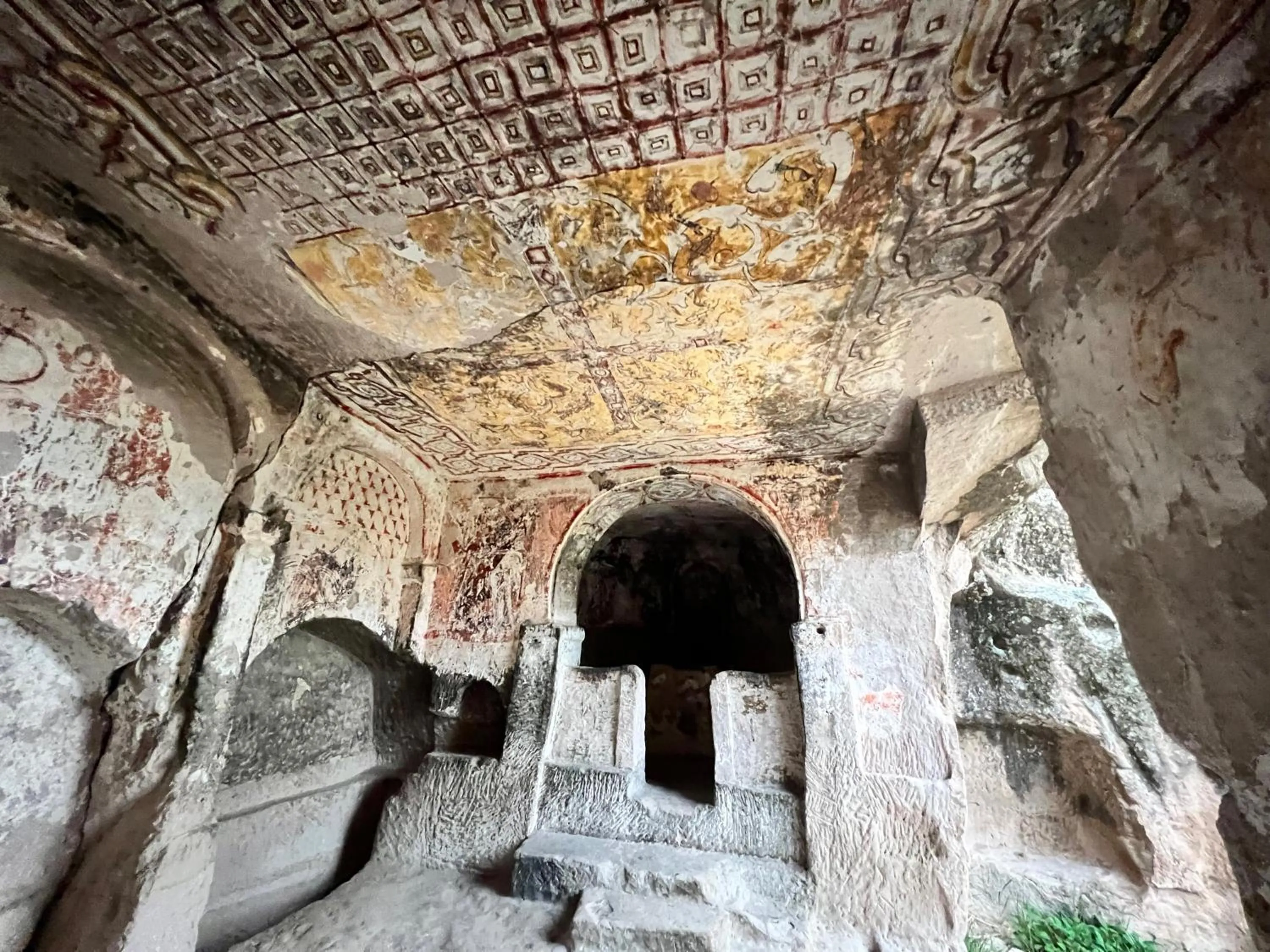 Nearby landmark in Sinasos Evleri