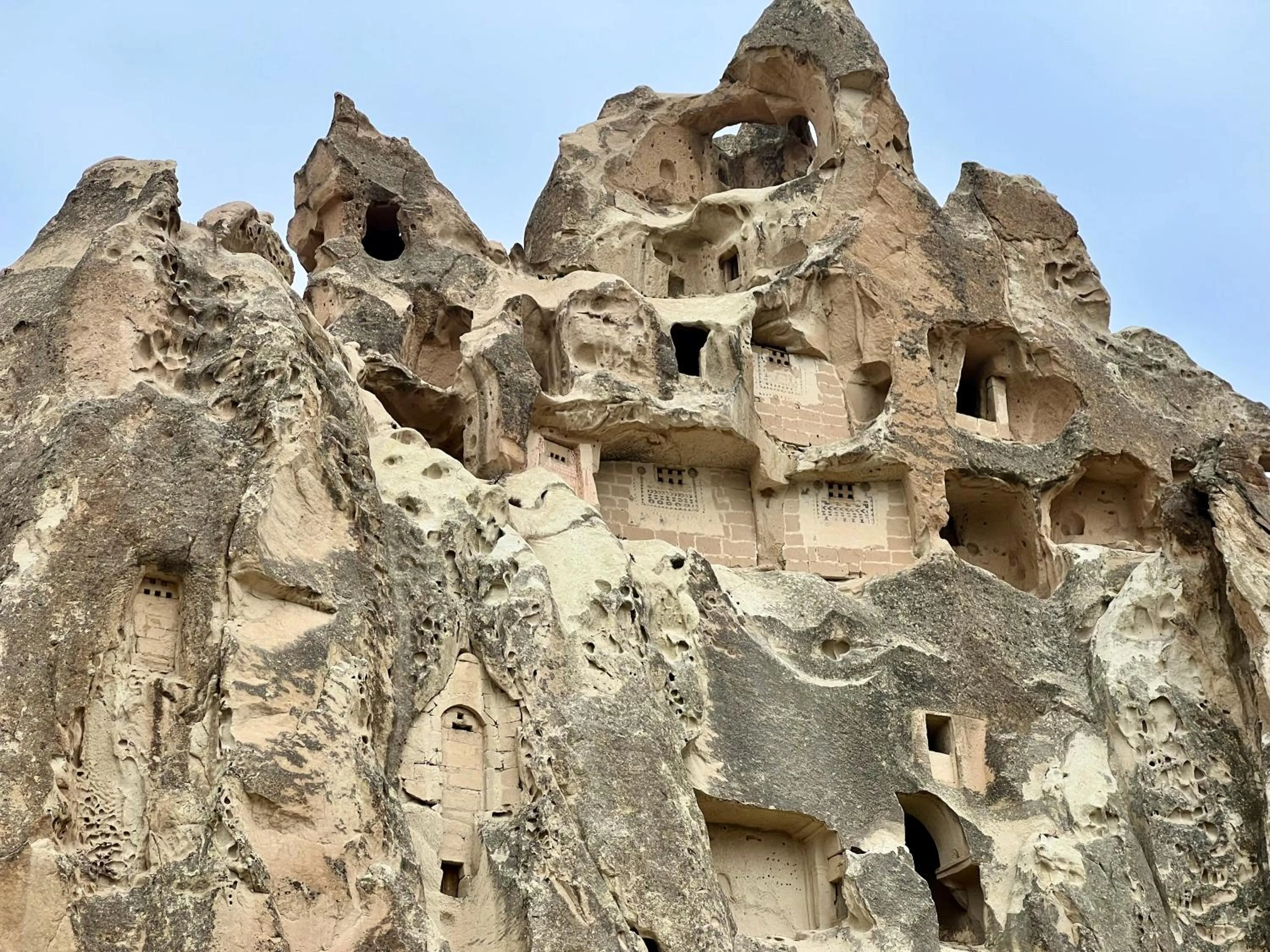 Nearby landmark in Sinasos Evleri