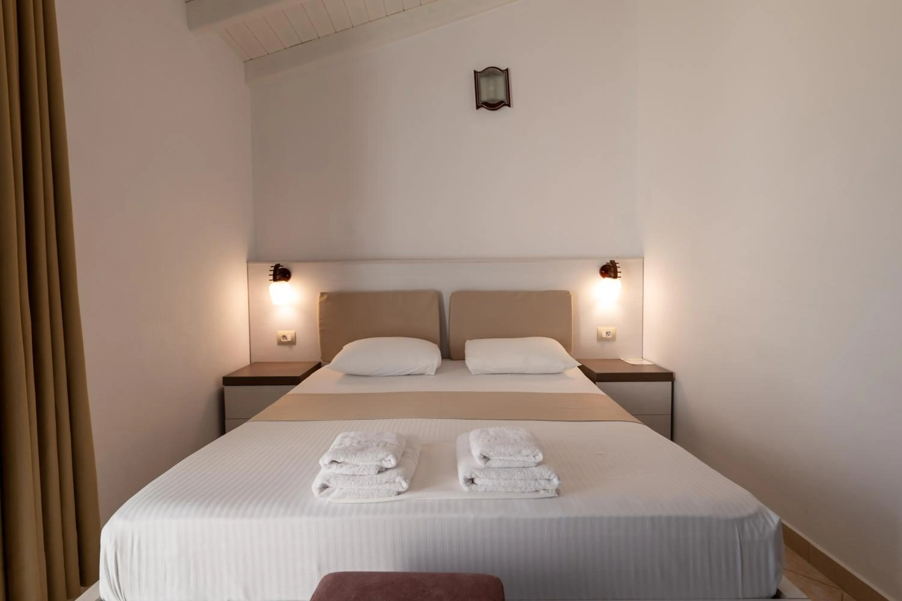 Bedroom, Bed in Mariksel HOTEL