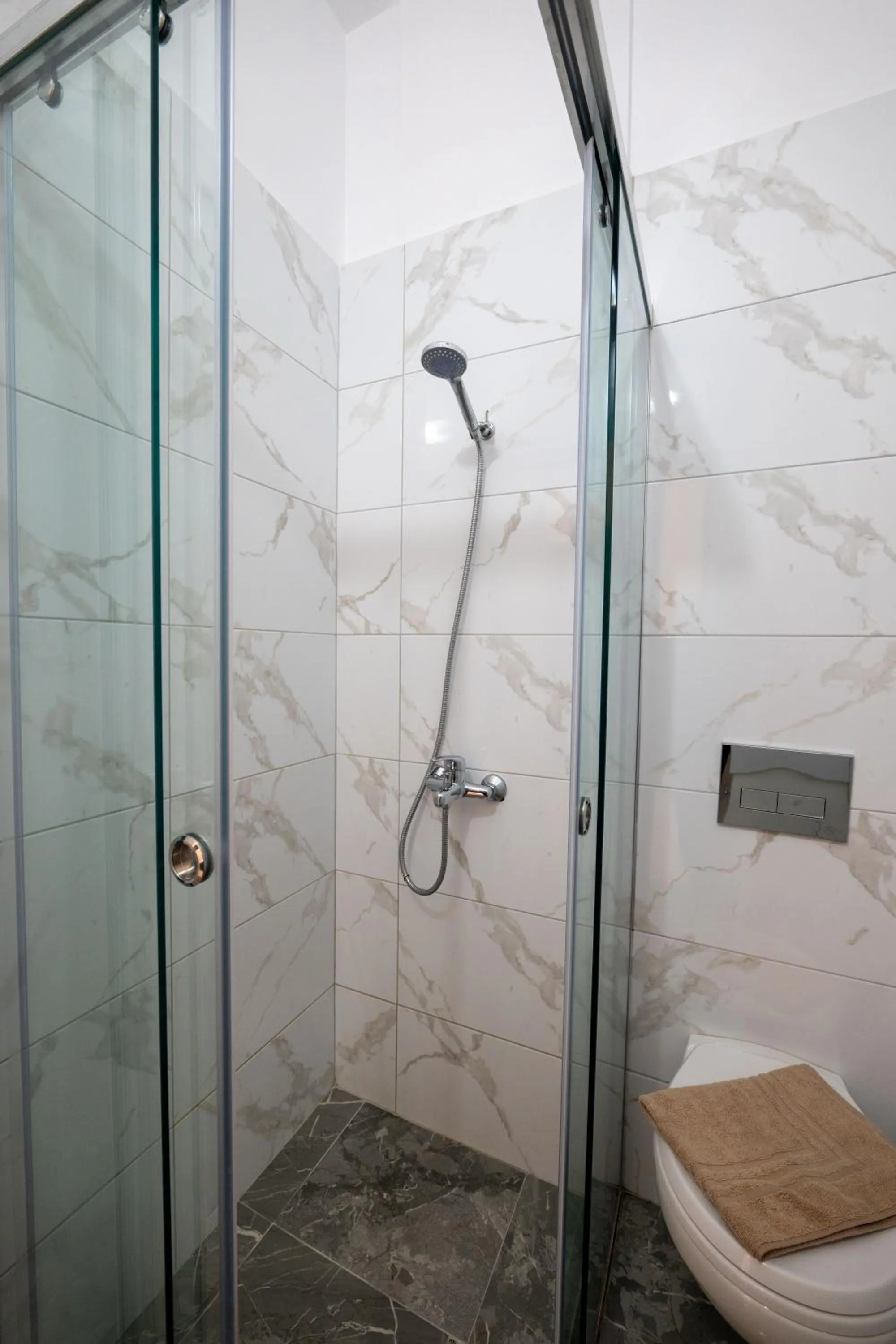 Bathroom in Mariksel HOTEL