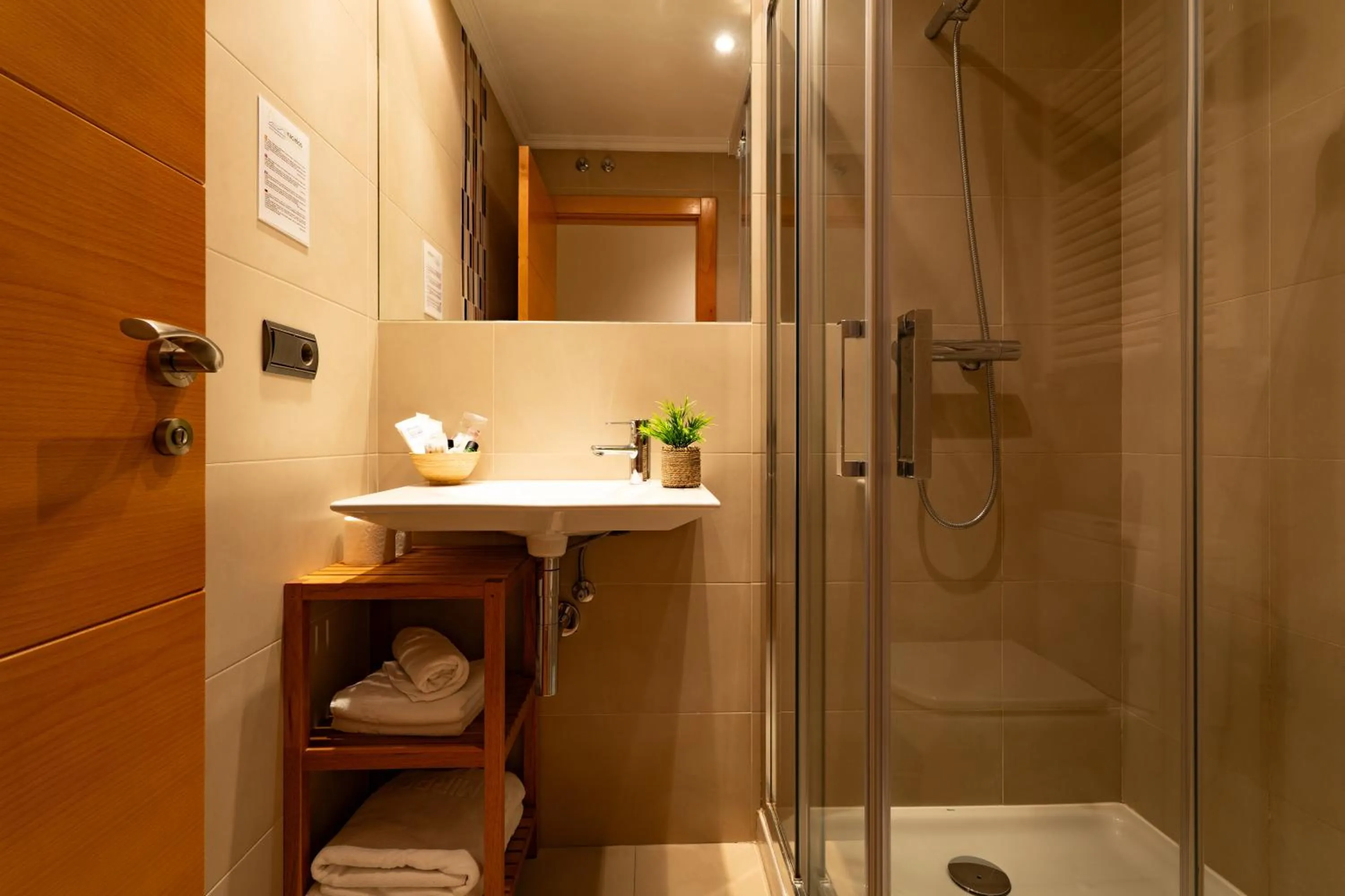 Shower in Miracielos