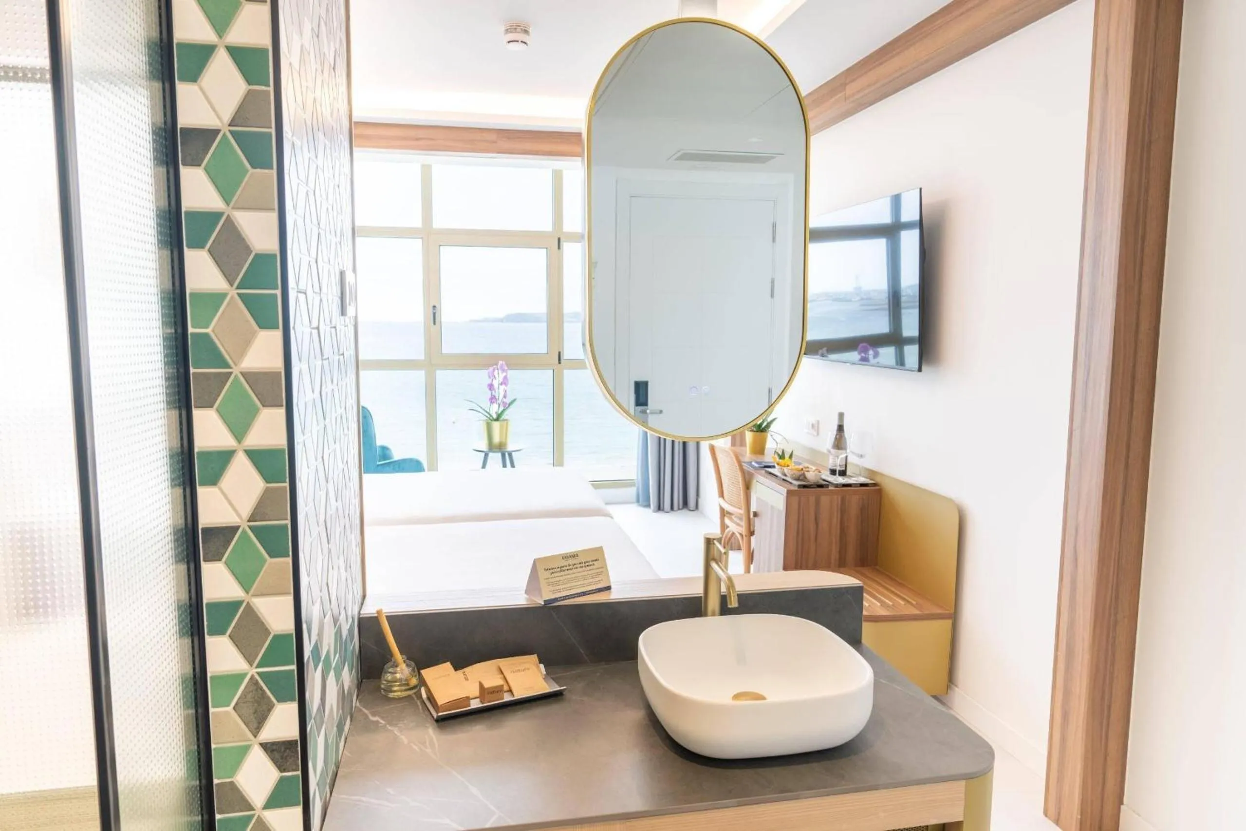 Bedroom, Bed in Hotel Faranda Rias Altas, Ascend Hotel Collection