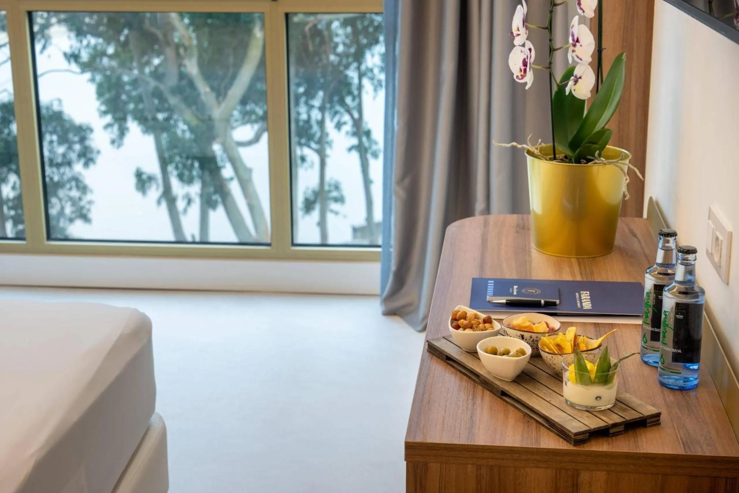 Bedroom in Hotel Faranda Rias Altas, Ascend Hotel Collection