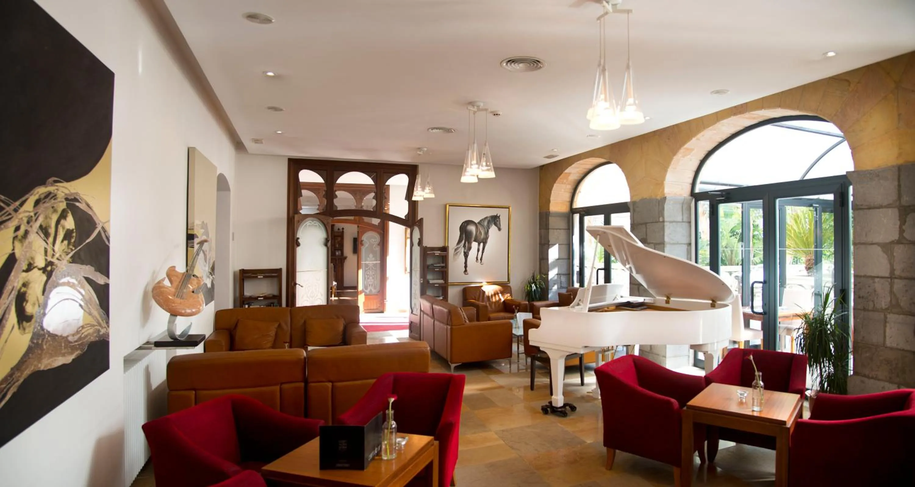 Lounge or bar in Gran Hotel Soller