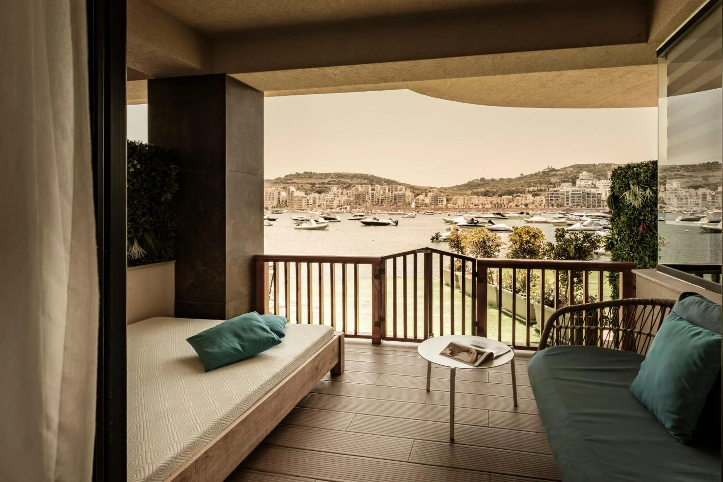 Balcony/Terrace in Damare Resort & SPA