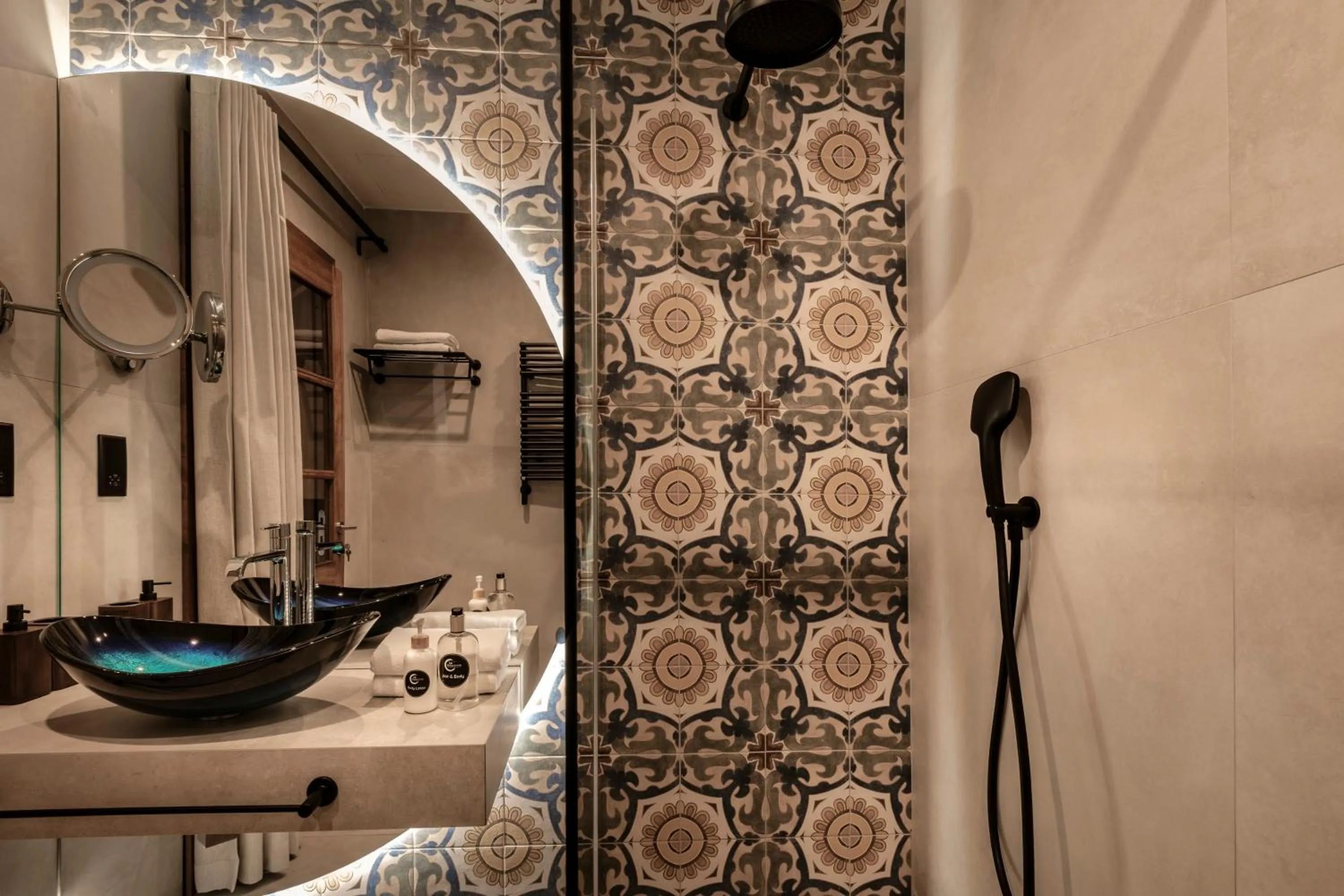 Bathroom in Damare Resort & SPA