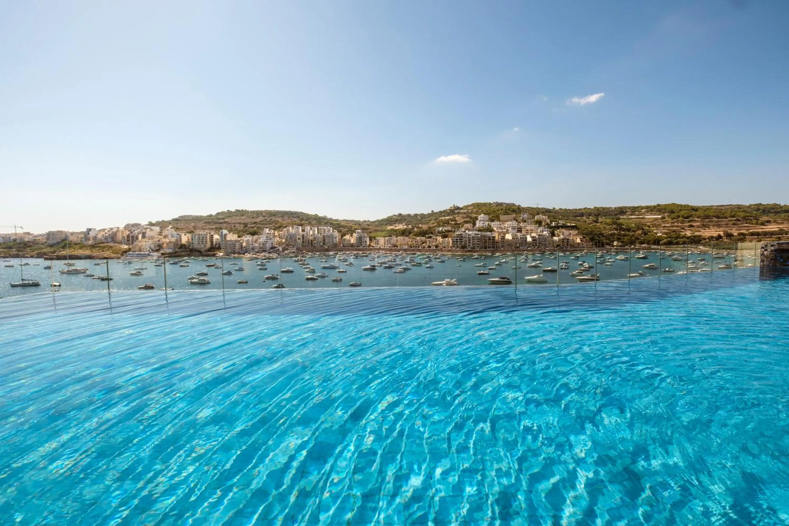 Pool view in Damare Resort & SPA