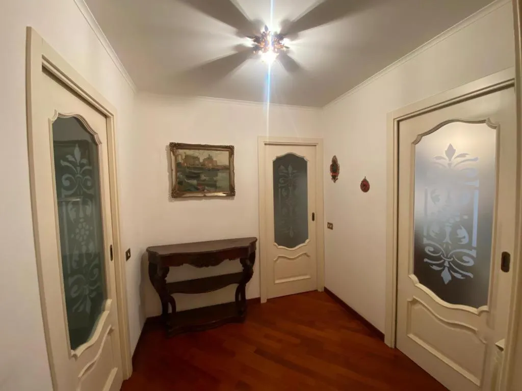 Decorative detail in San Pasquale 62 Apartment