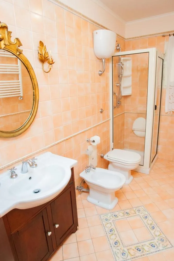 Bathroom in San Pasquale 62 Apartment