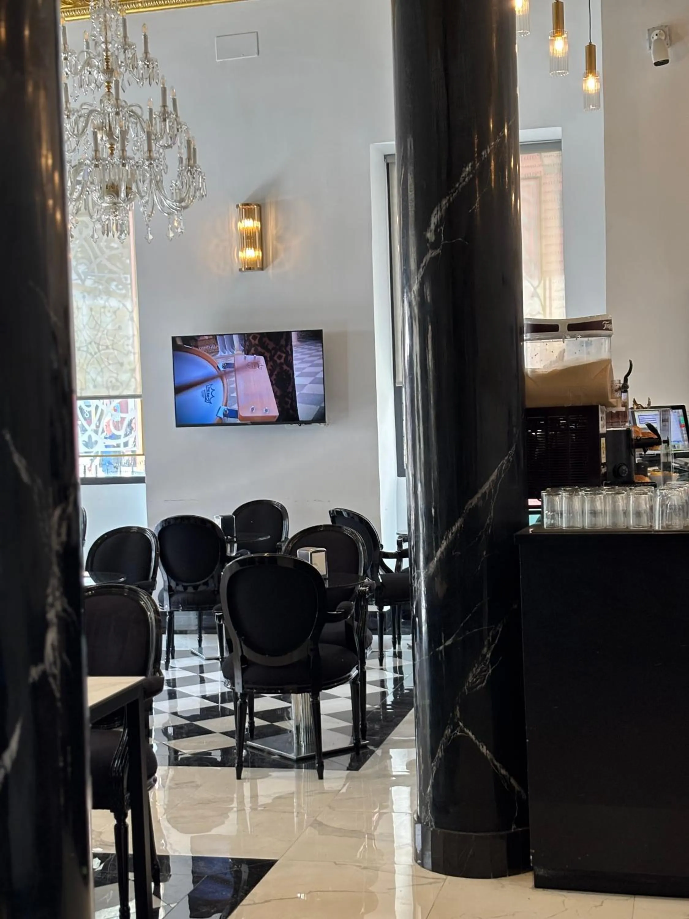 Lounge or bar in Adriano Boutique Sevilla